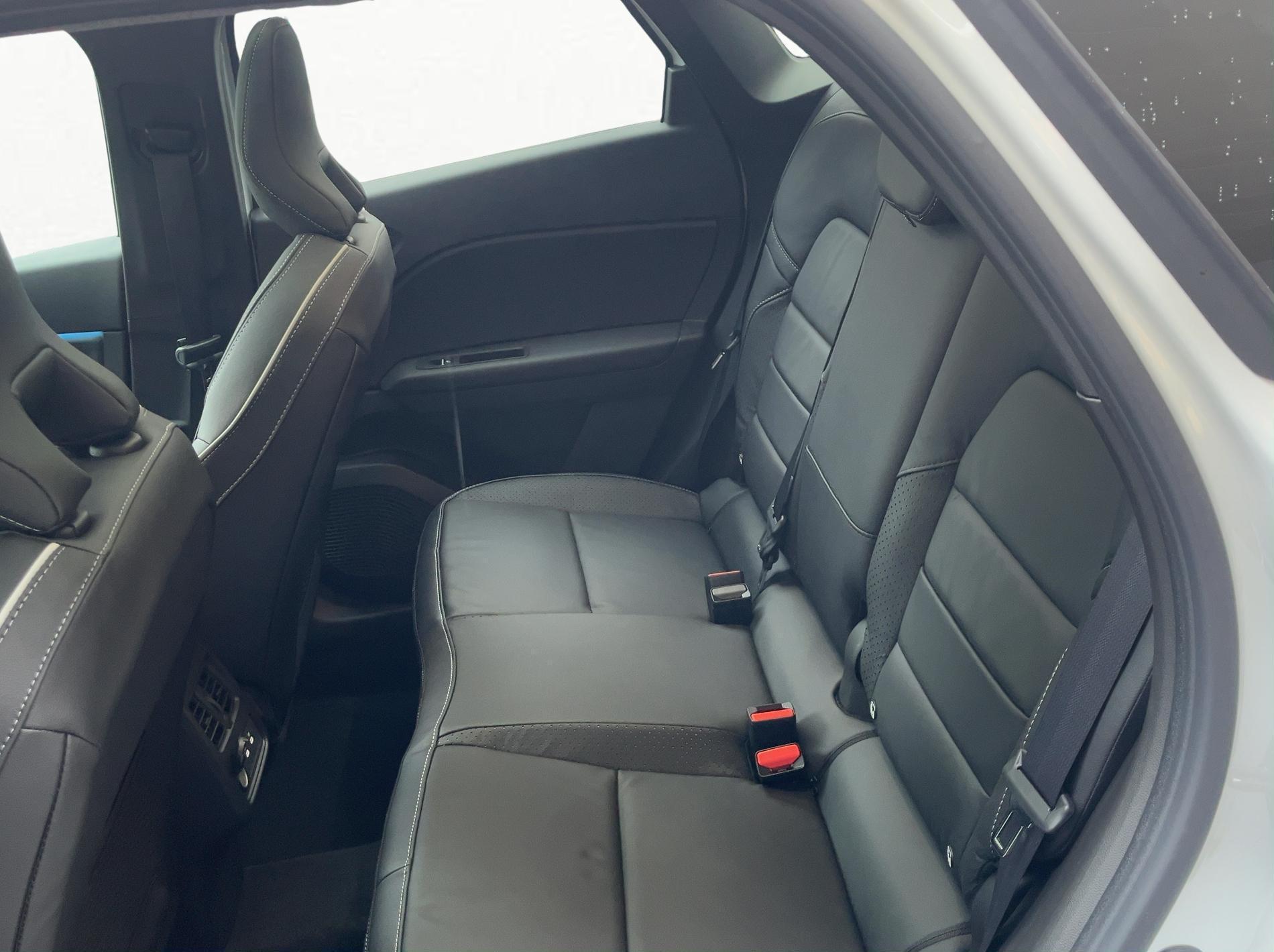 MITSUBISHI Grandis 1.8 HEV Instyle-image-10