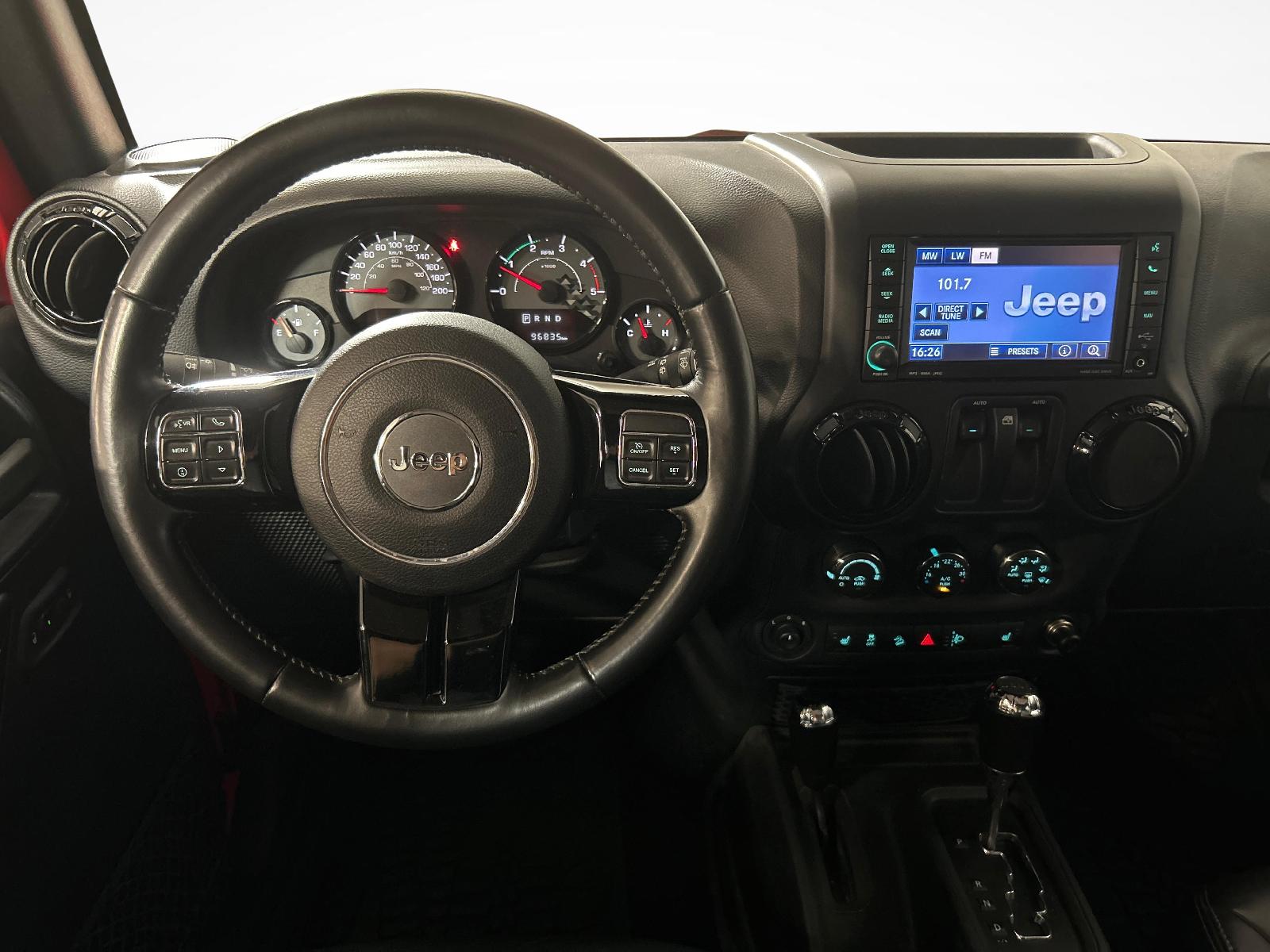 JEEP Wrangler 2.8 CRD Sahara-image-5