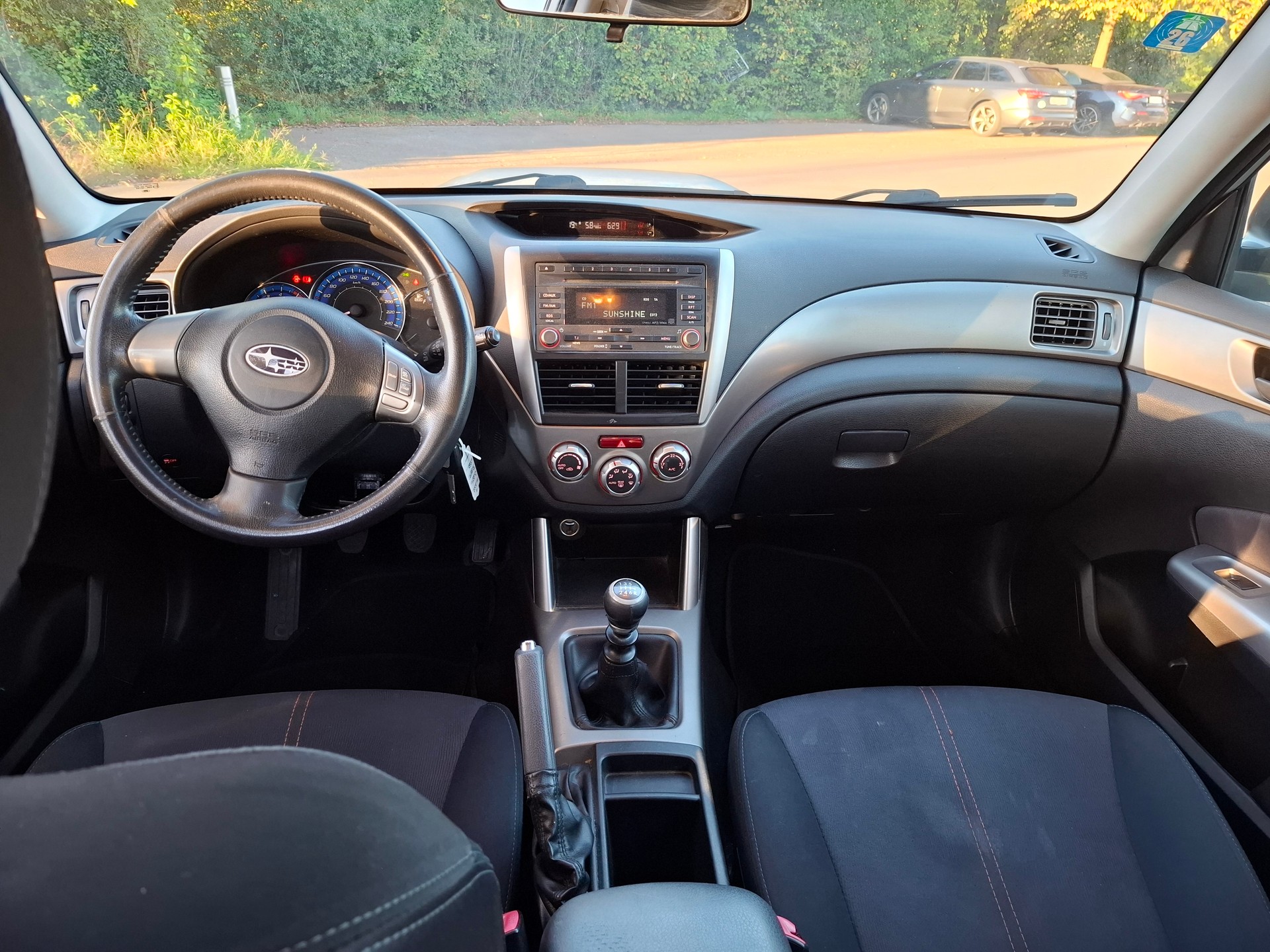 SUBARU Forester 2.0D X Swiss-image-10