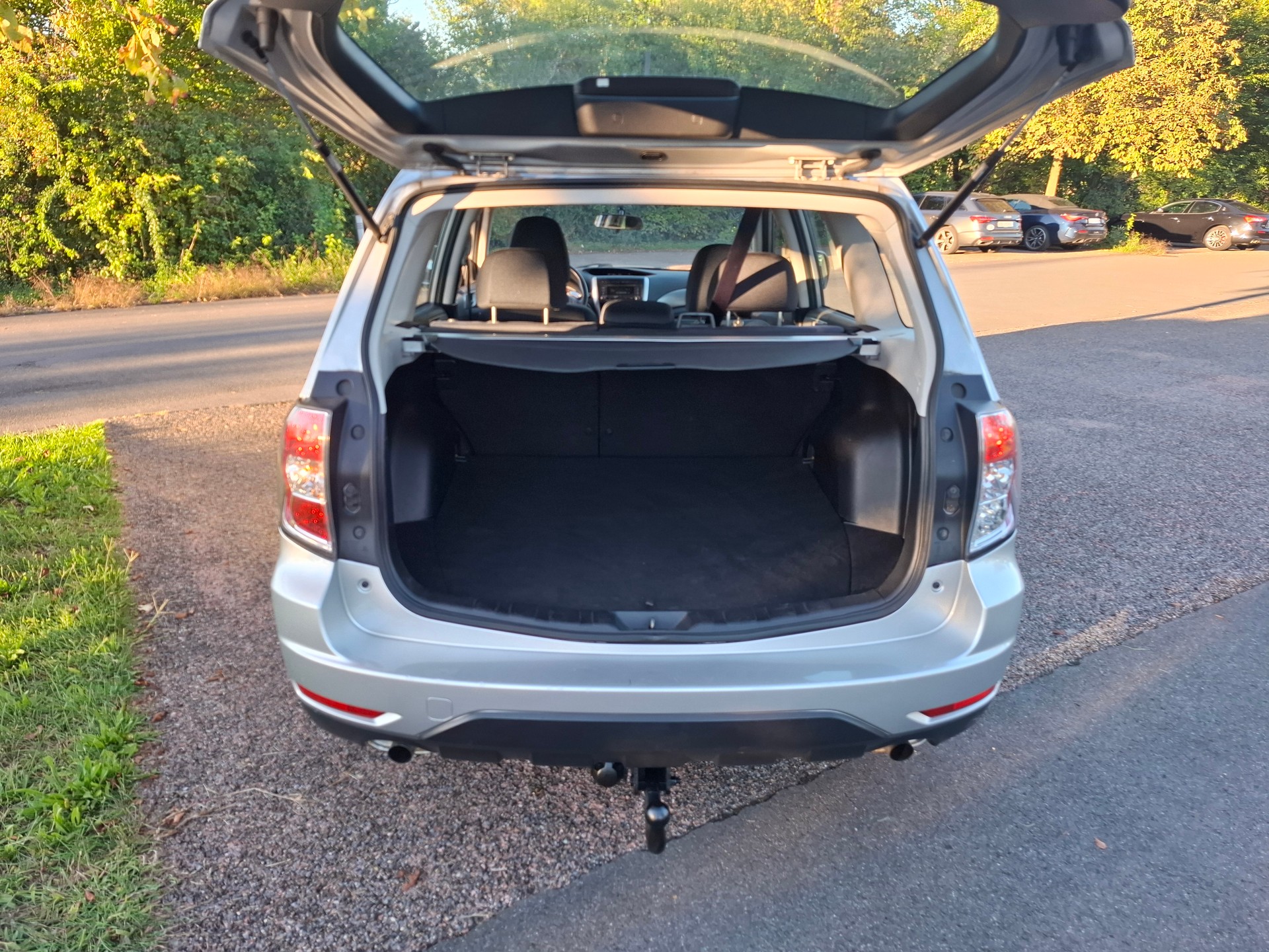 SUBARU Forester 2.0D X Swiss-image-8