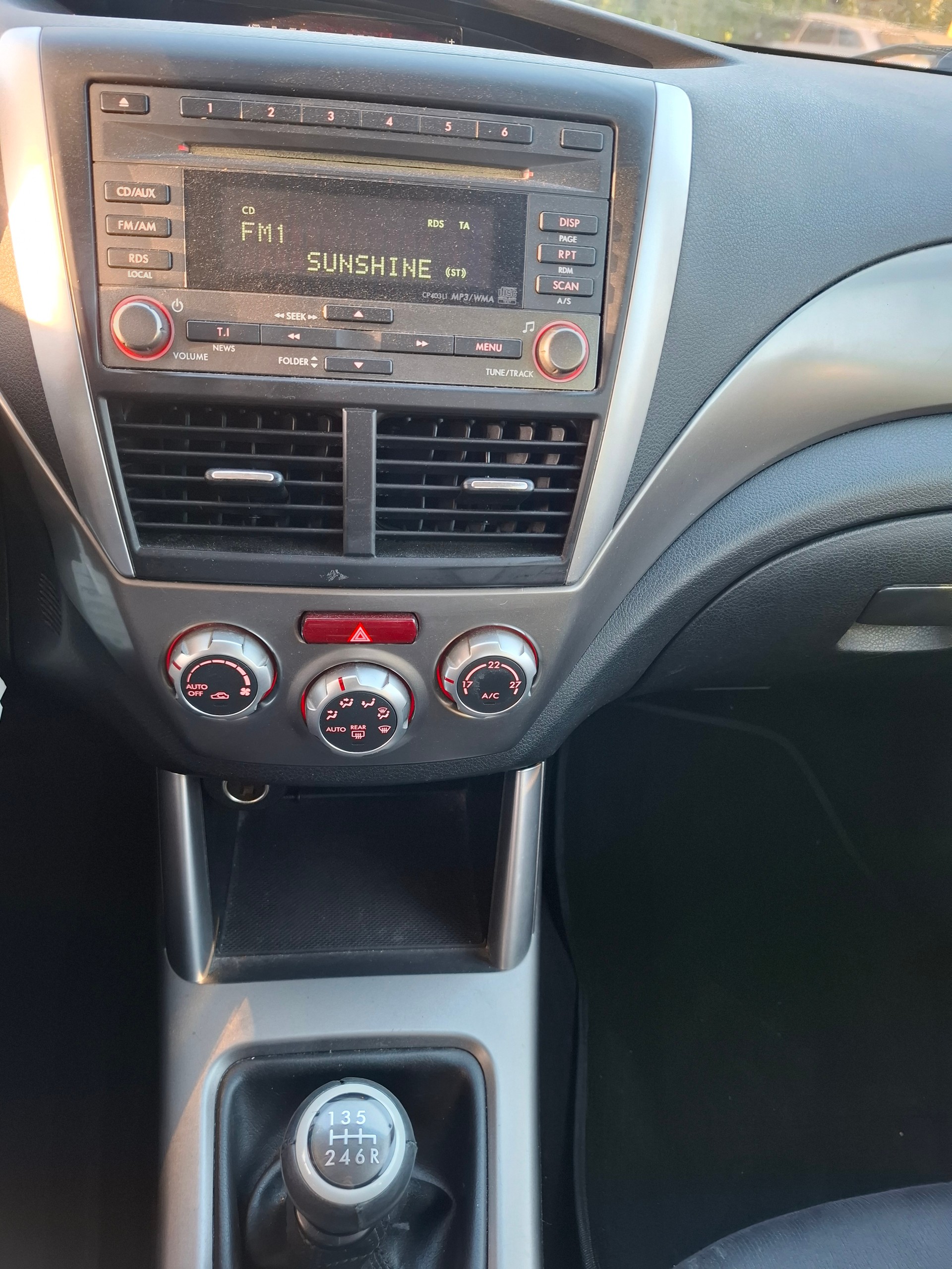 SUBARU Forester 2.0D X Swiss-image-9