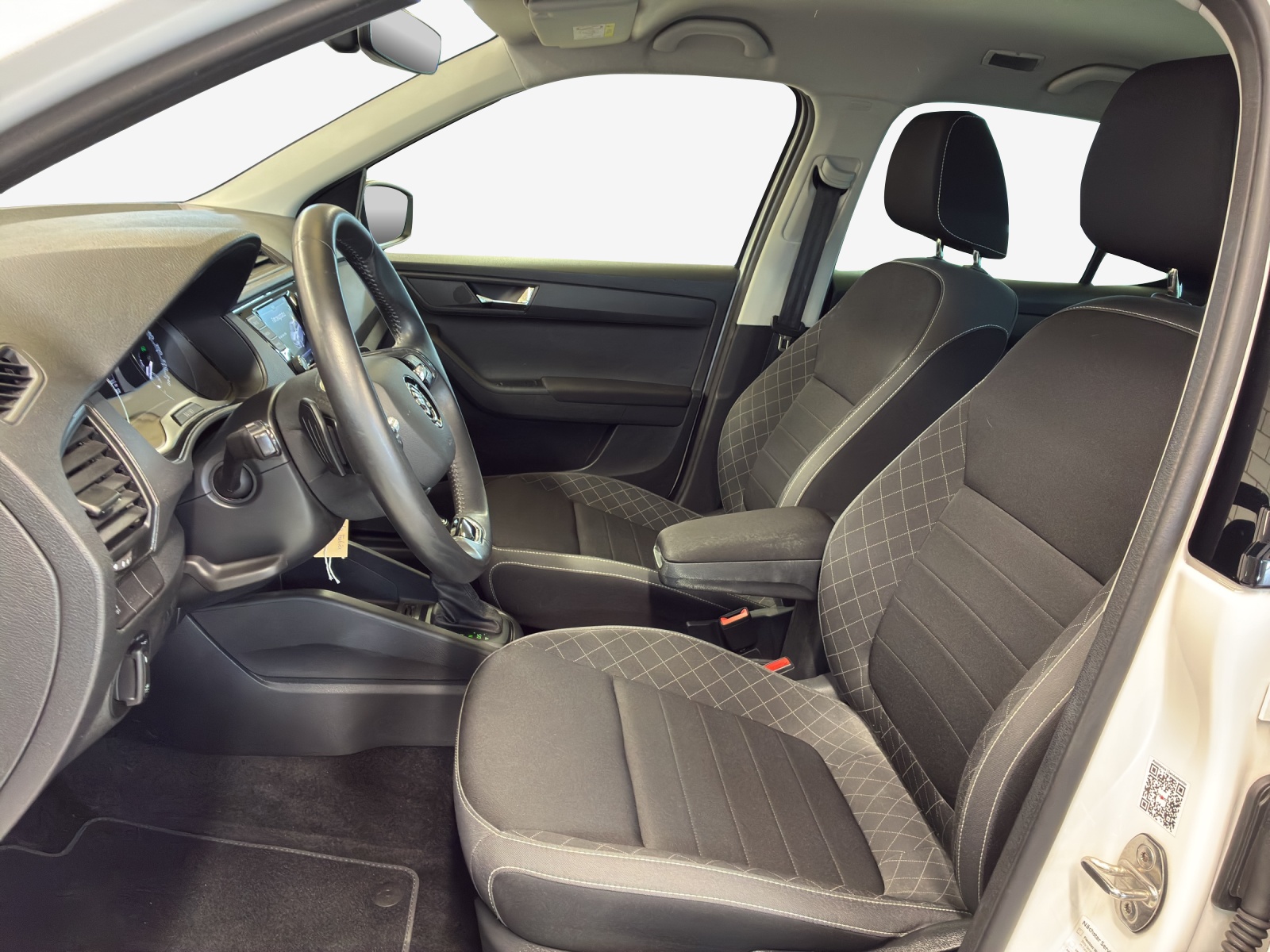 SKODA FABIA Ambition 1.0 TSI 95PS DSG-image-7