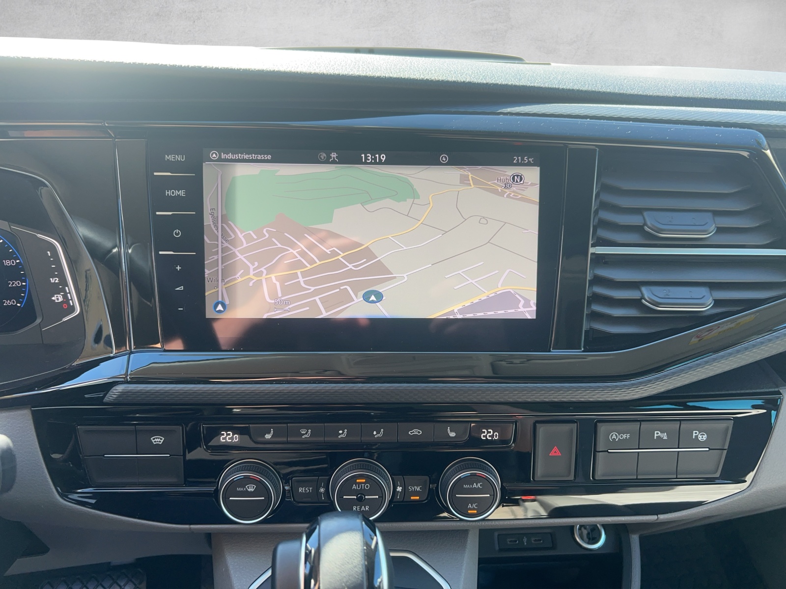 VW T6.1 California 2.0 Bi-TDI Ocean Liberty 4Motion DSG * Offroad Edition * Sonderlackierung *-image-12