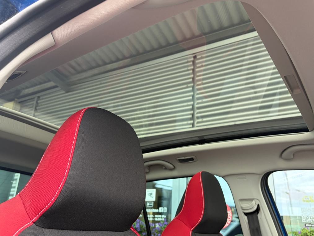 SKODA Fabia 1.2 TSI Monte Carlo-image-8