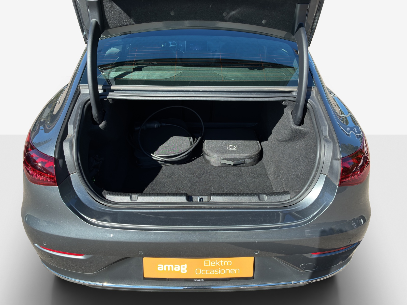 MERCEDES-BENZ EQE 350 4 Matic-image-12