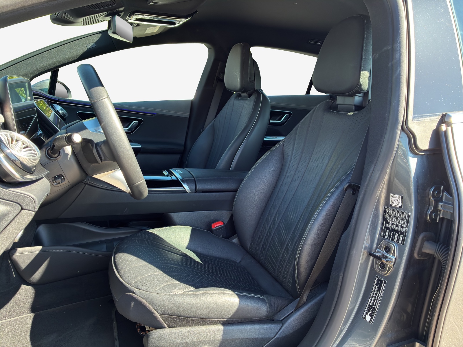MERCEDES-BENZ EQE 350 4 Matic-image-7