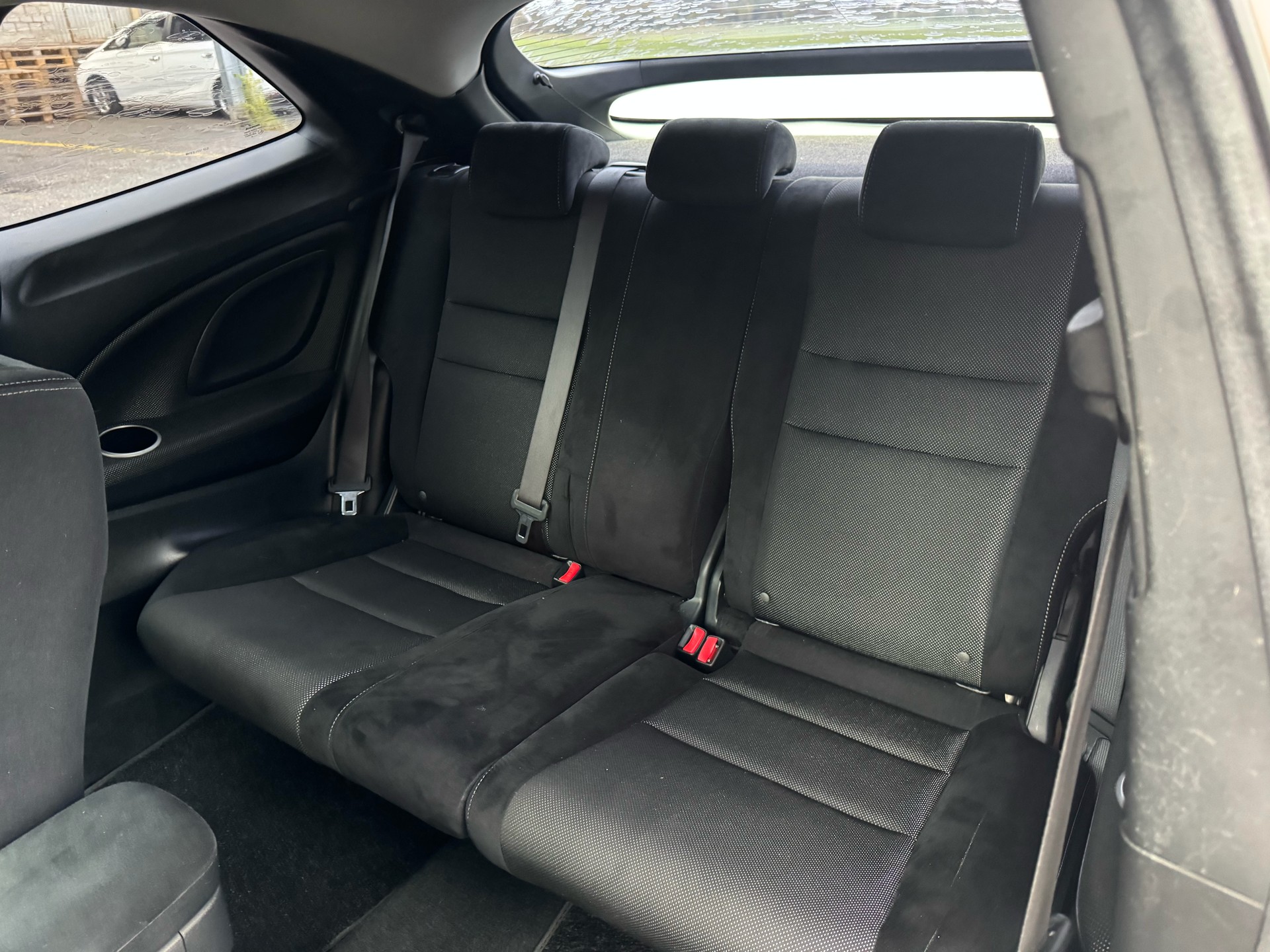 HONDA Civic 1.8i Type-S Plus i-Shift-image-14