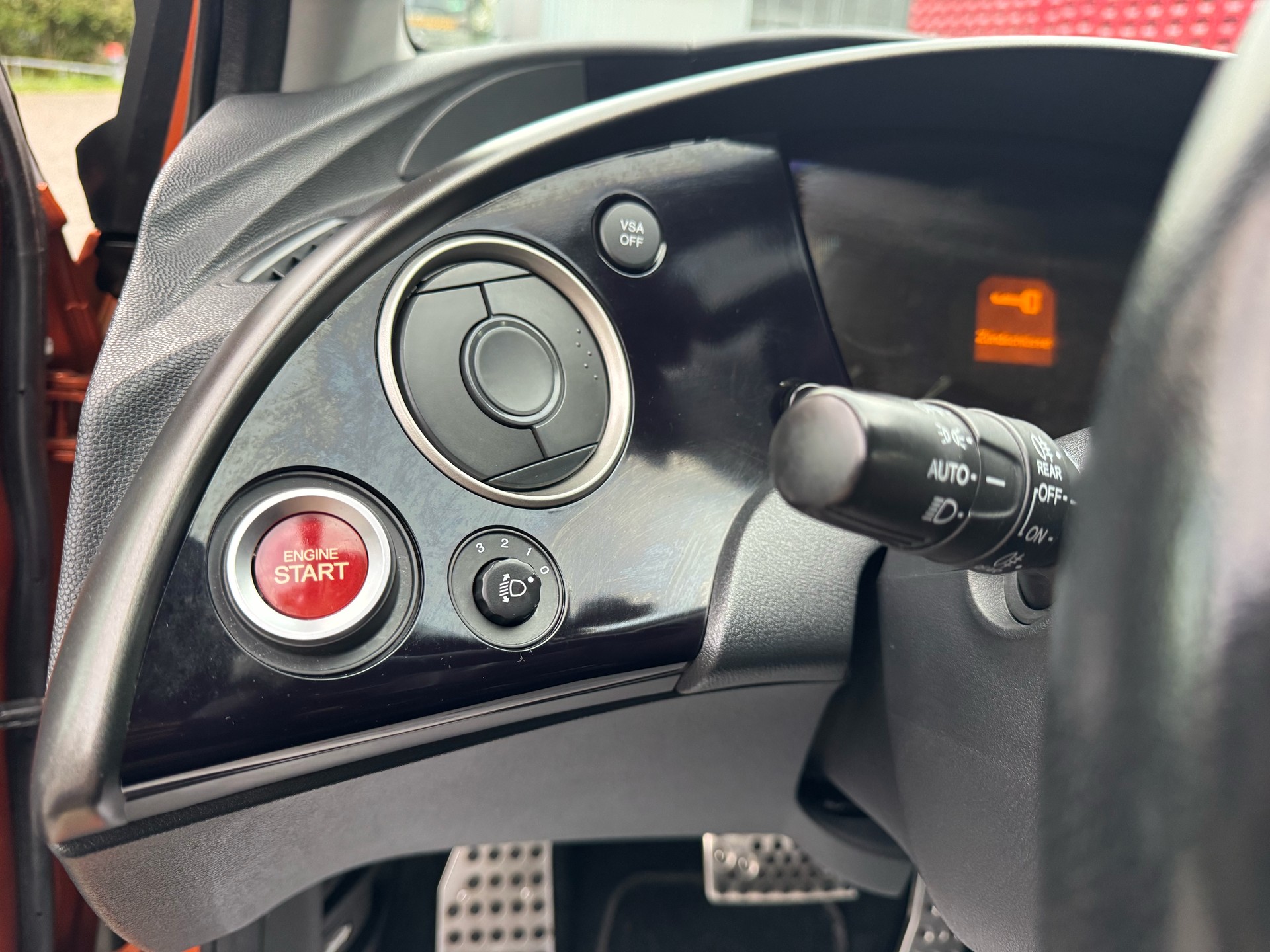 HONDA Civic 1.8i Type-S Plus i-Shift-image-17