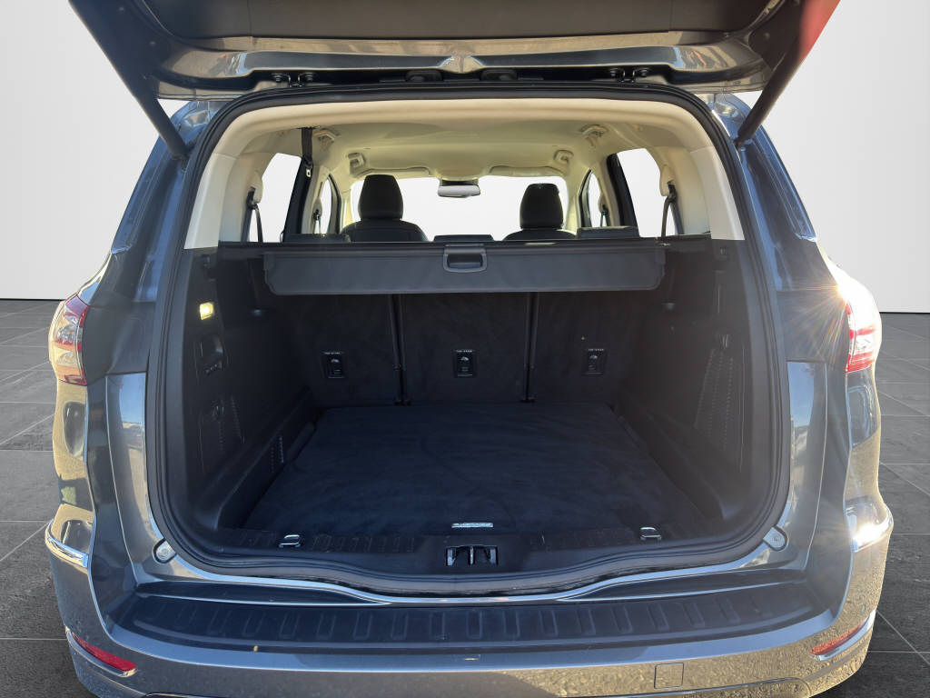 FORD S-Max 2.0 TDCi 190 Vignale 4x4-image-14