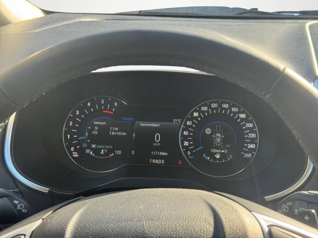 FORD S-Max 2.0 TDCi 190 Vignale 4x4-image-10