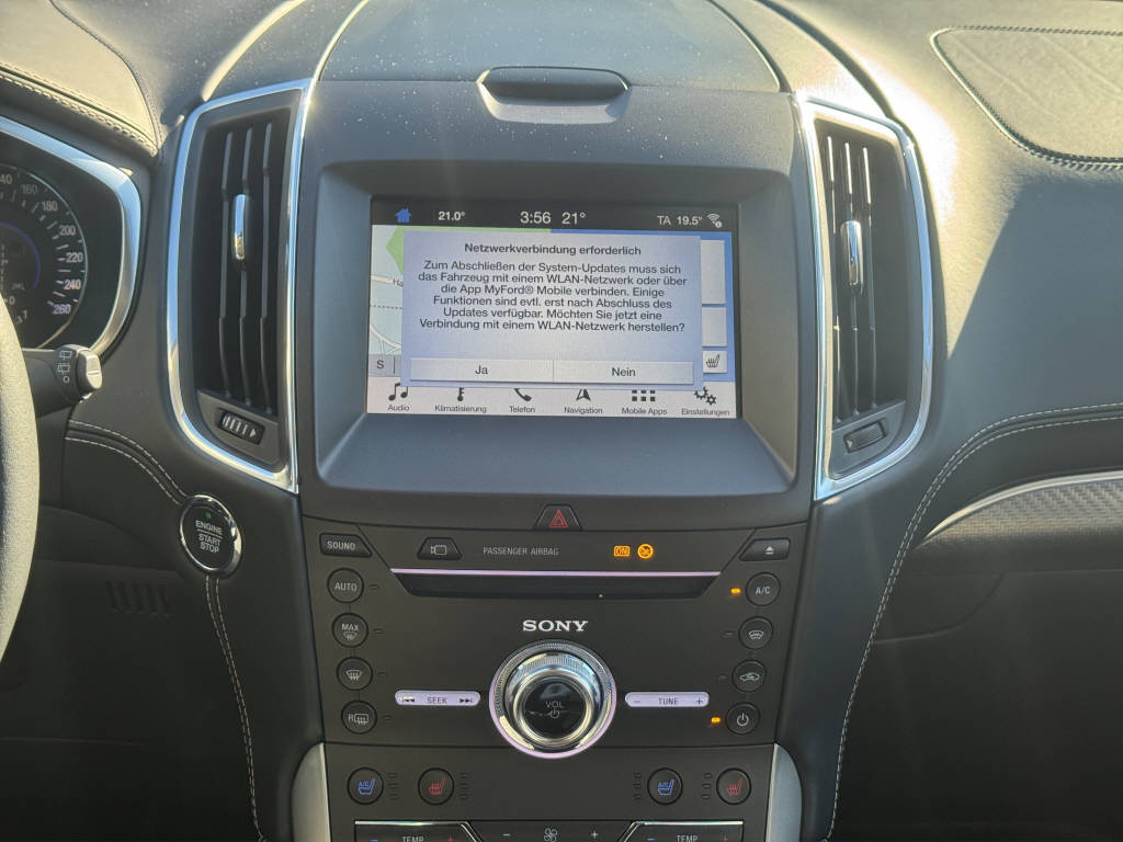 FORD S-Max 2.0 TDCi 190 Vignale 4x4-image-11