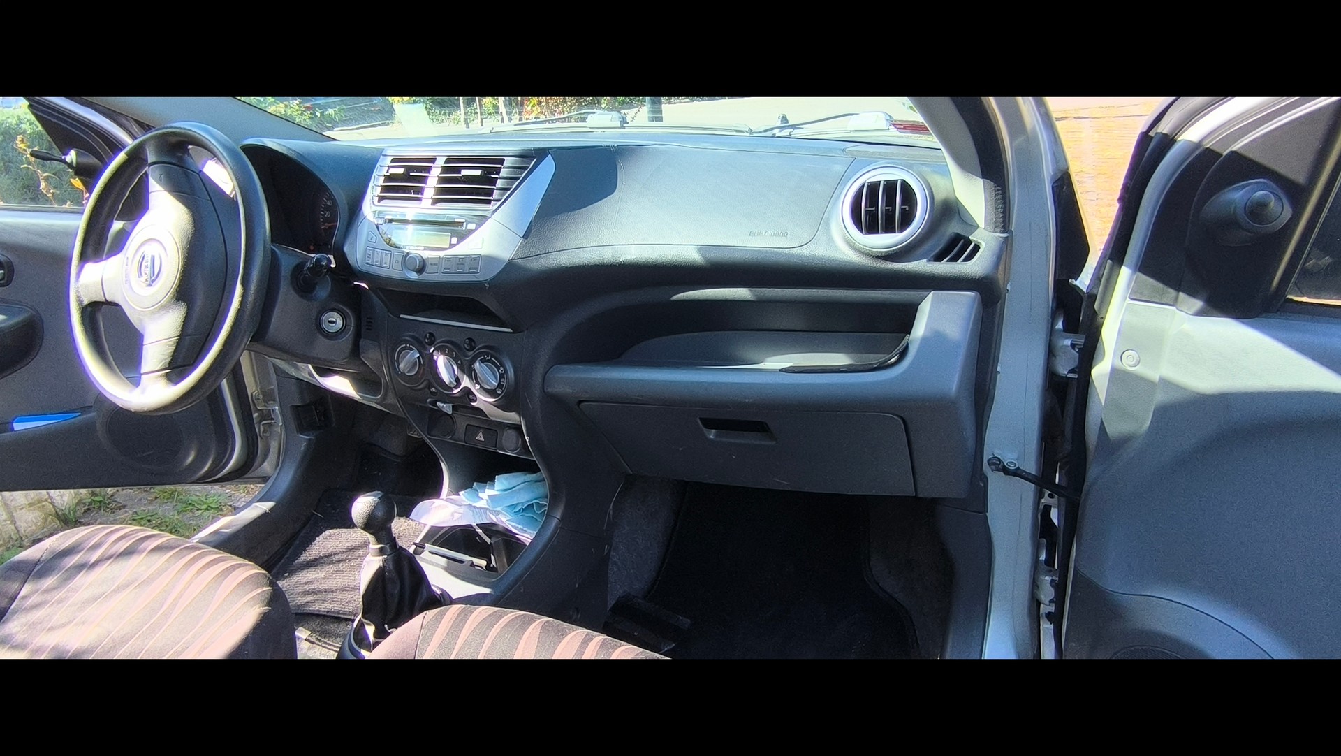 NISSAN 1.0-image-4