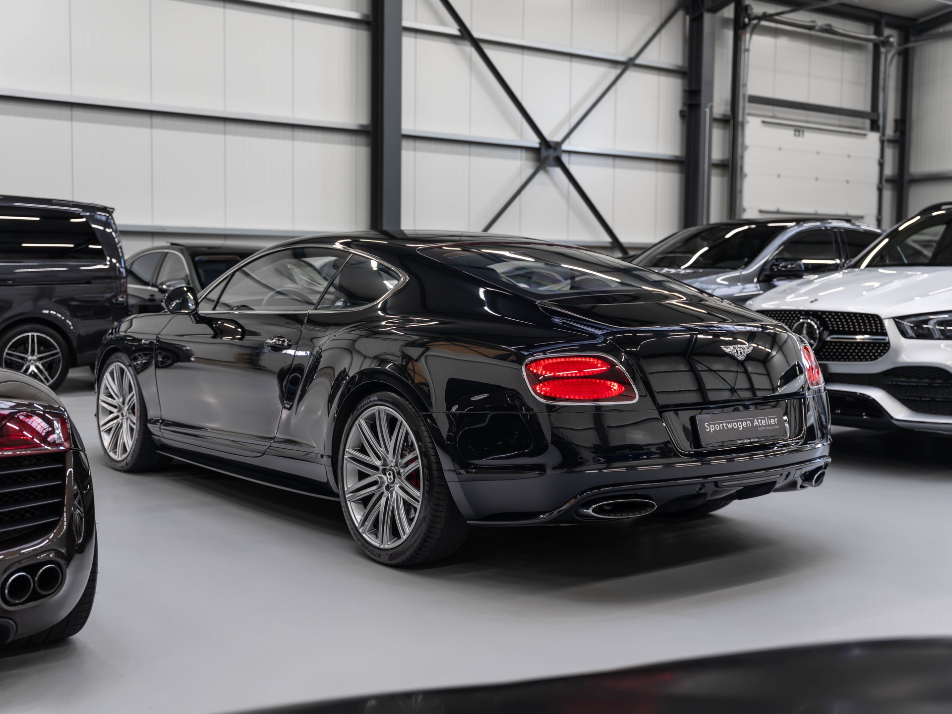BENTLEY Continental GT Speed 6.0 W12-showroom-element-1