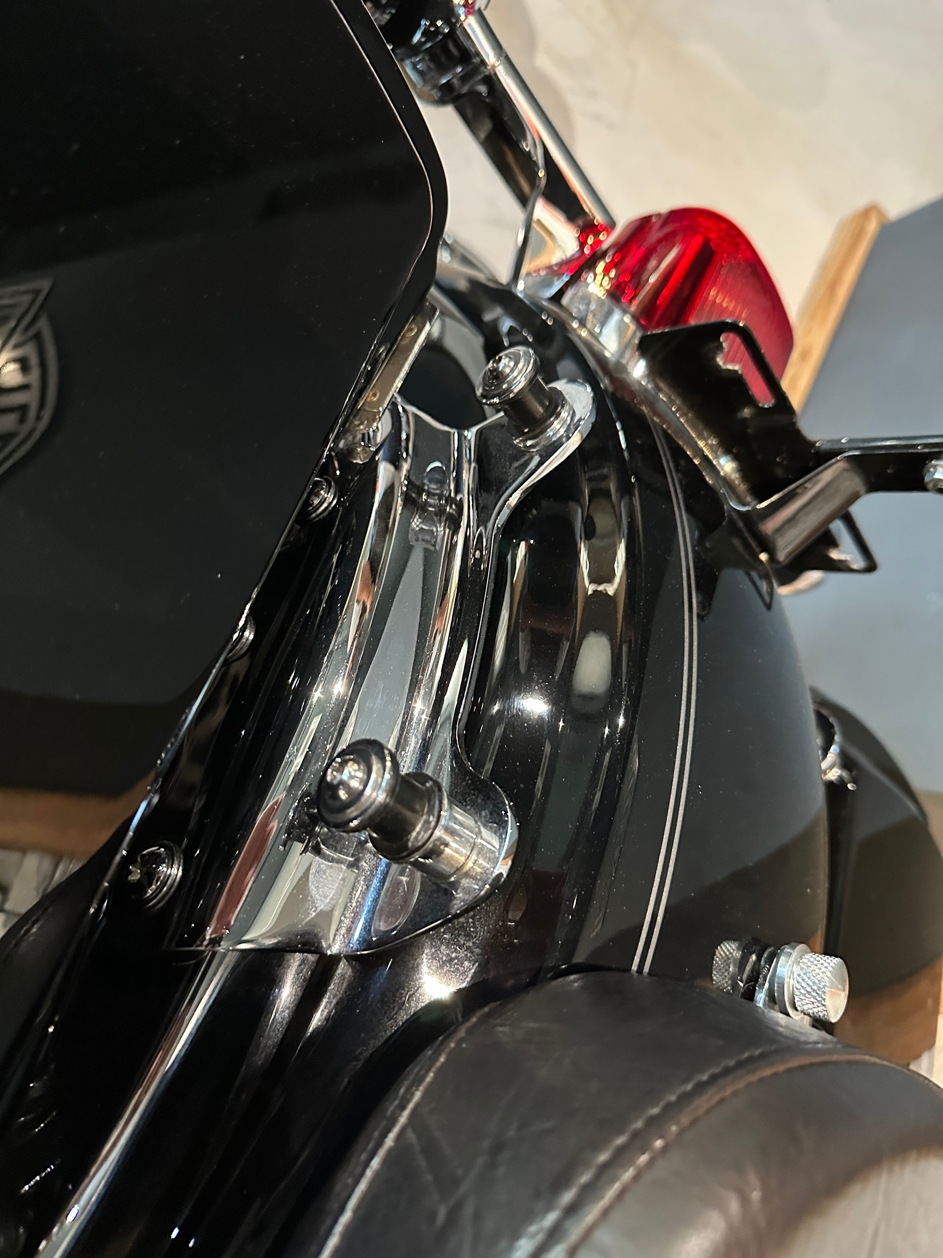 HARLEY-DAVIDSON FLHRC Road King Classic 103 ABS-image-11