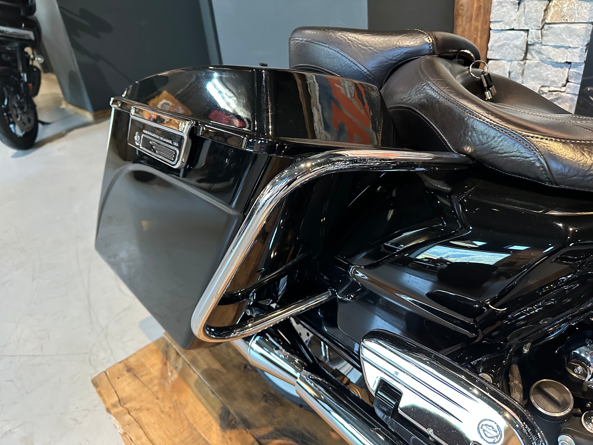 HARLEY-DAVIDSON FLHRC Road King Classic 103 ABS-image-8