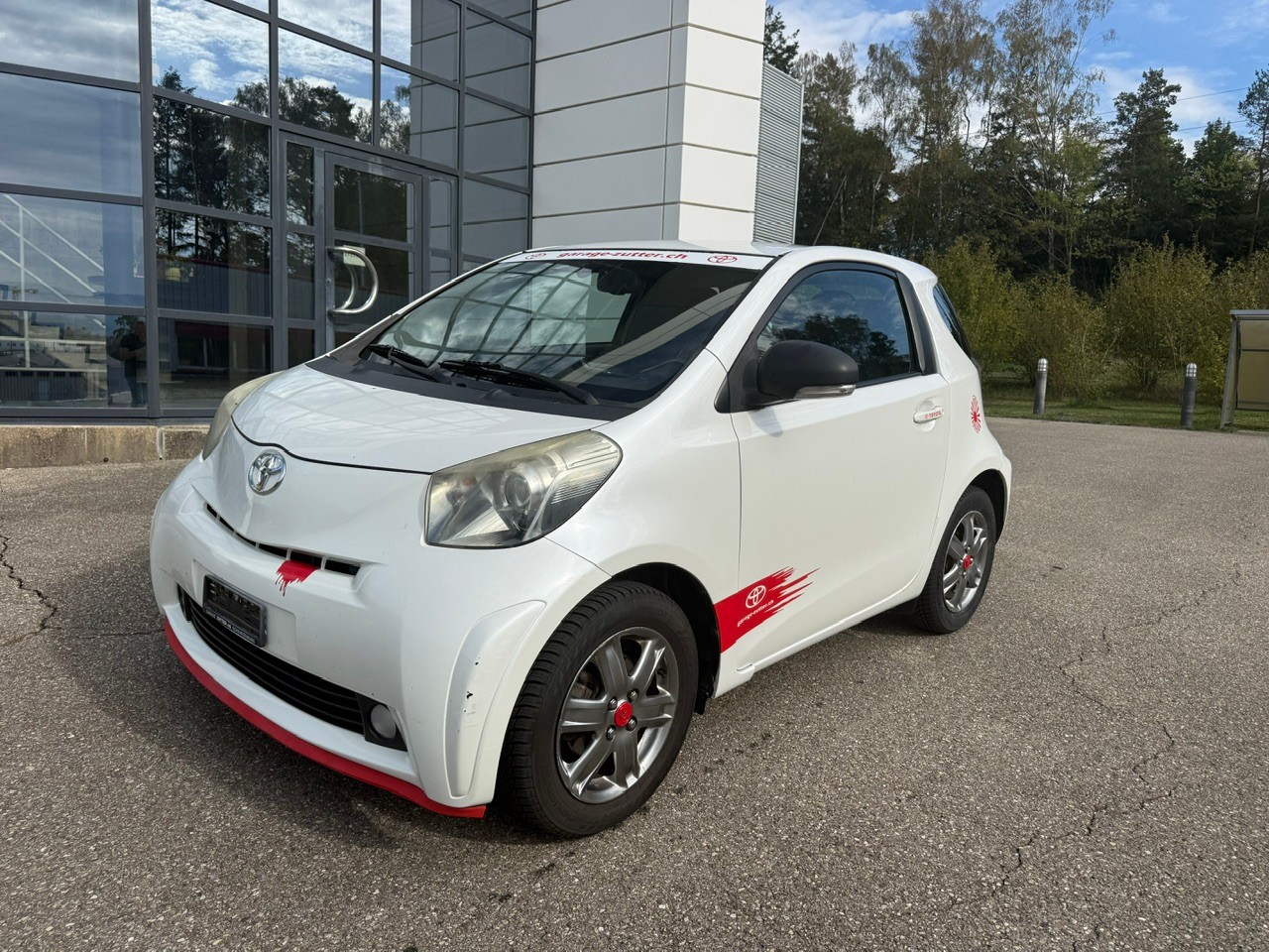 TOYOTA iQ2 1.0 VVT-i-image-2