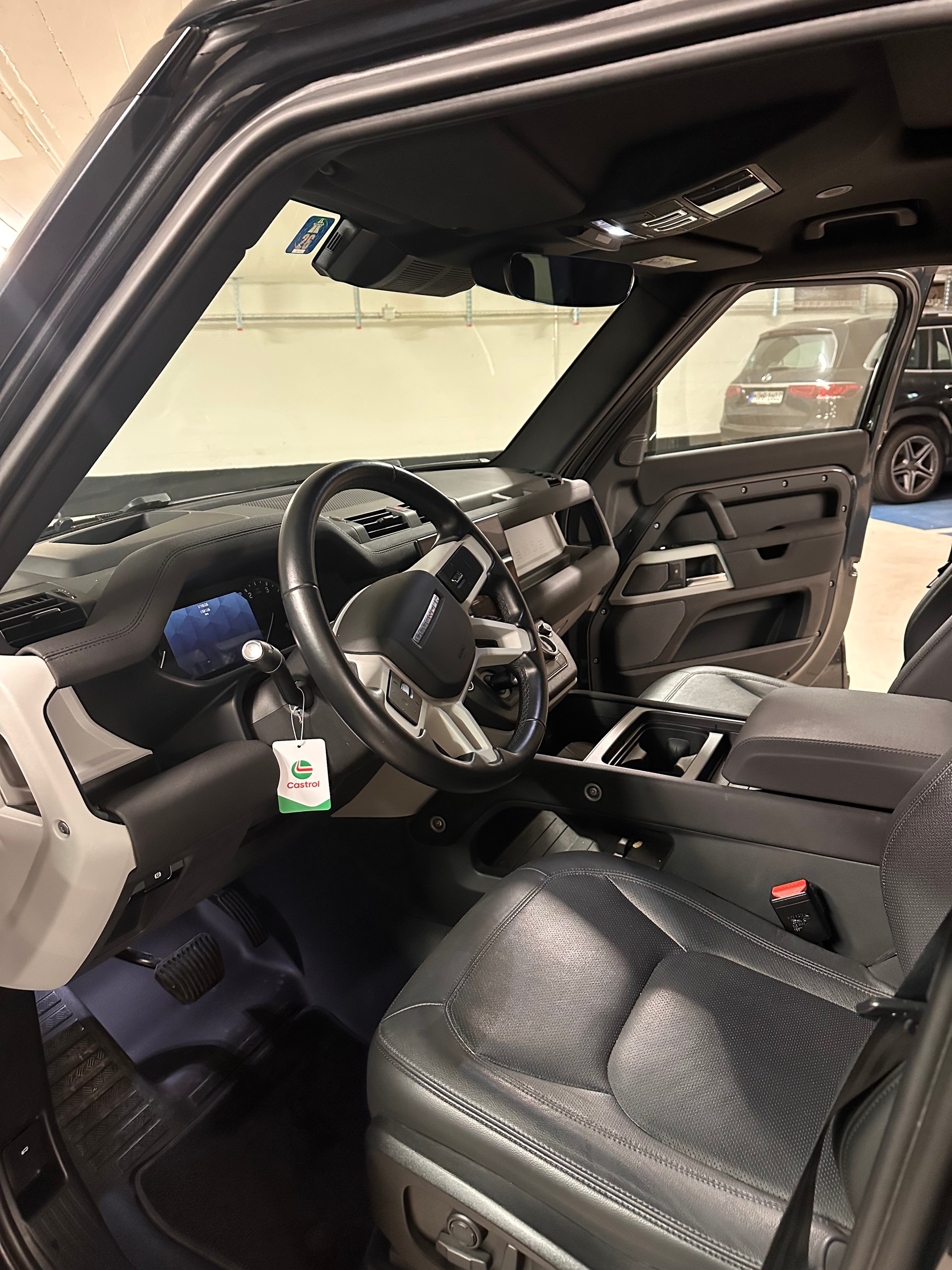 LAND ROVER 3.0 D I6 250 SE-image-4
