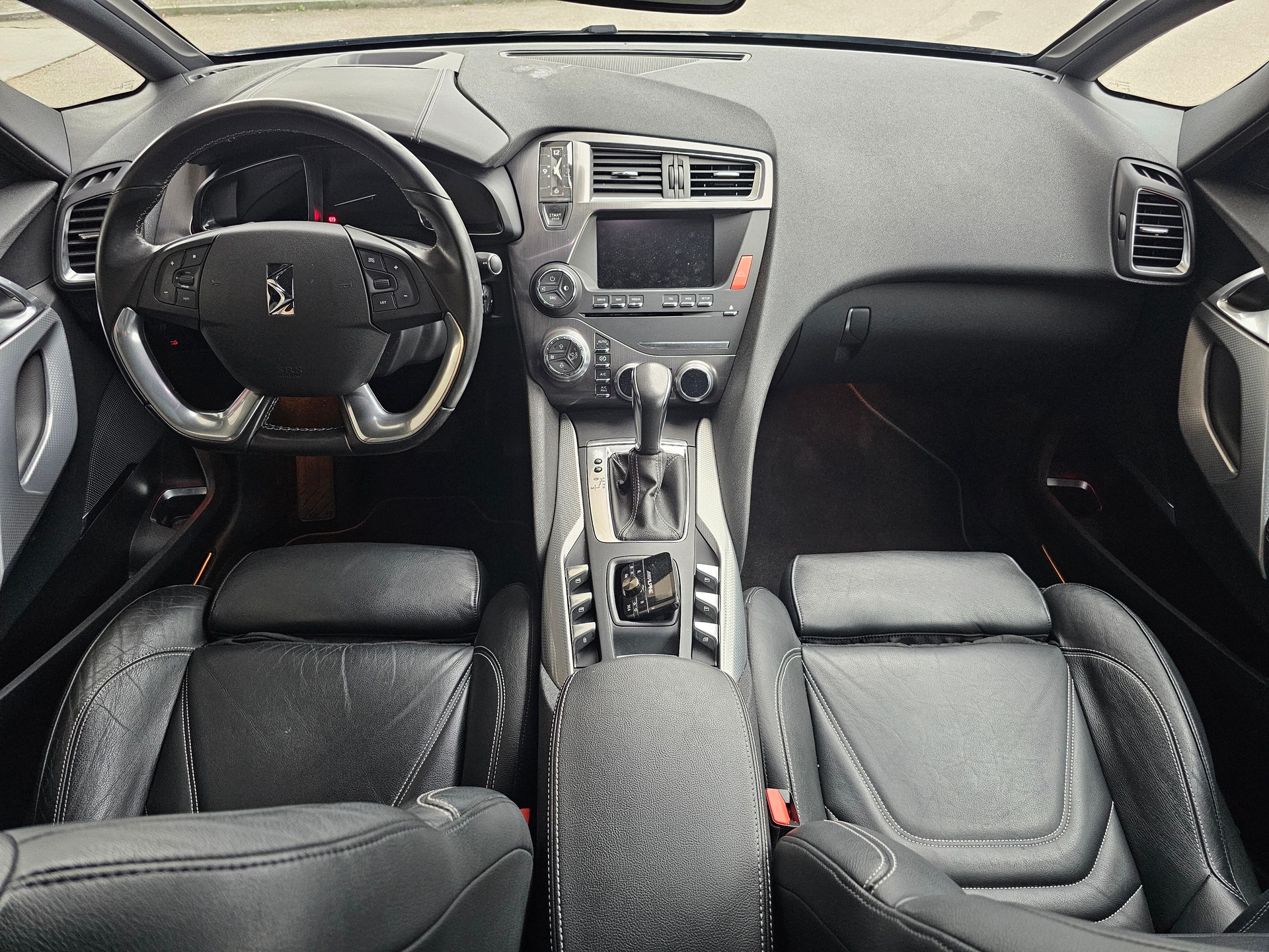 DS AUTOMOBILES DS5 2.0 BlueHDi Sport Chic Automatic-image-10