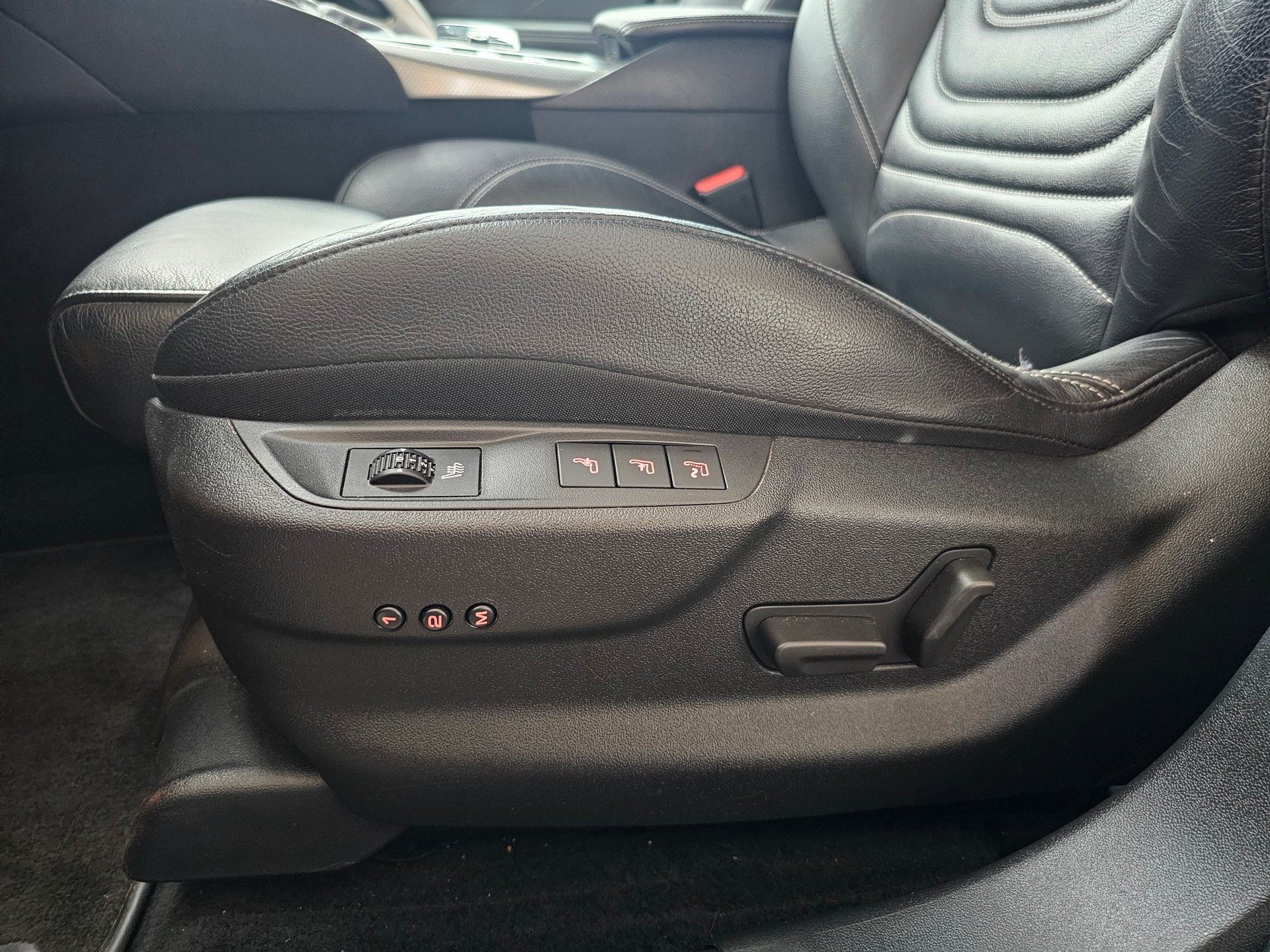 DS AUTOMOBILES DS5 2.0 BlueHDi Sport Chic Automatic-image-13