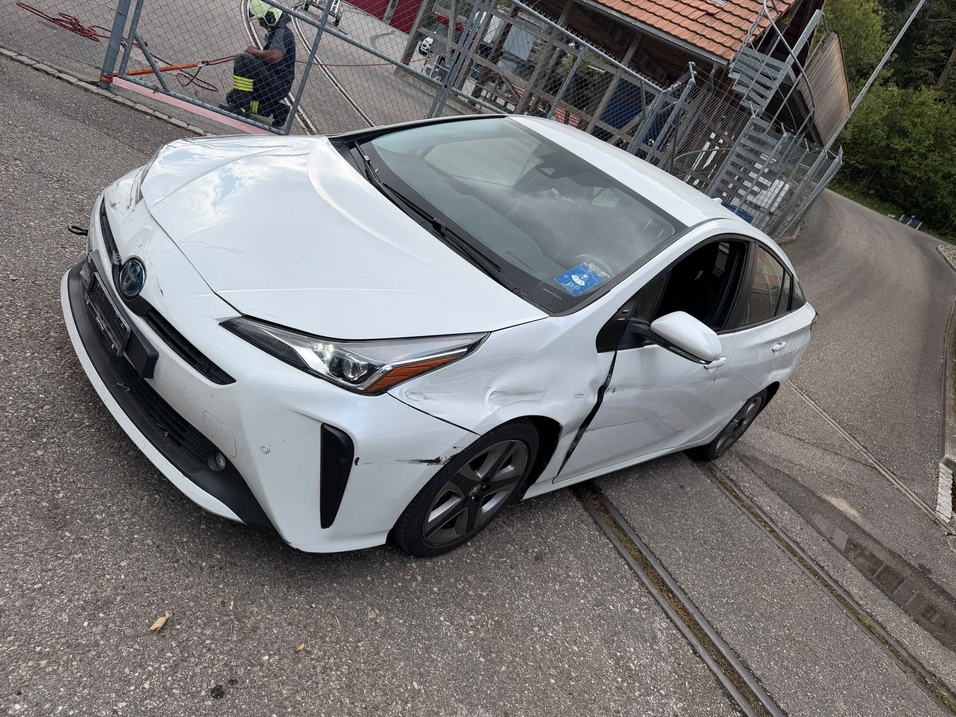 TOYOTA Prius 1.8 VVT-i HSD Comfort-image-5
