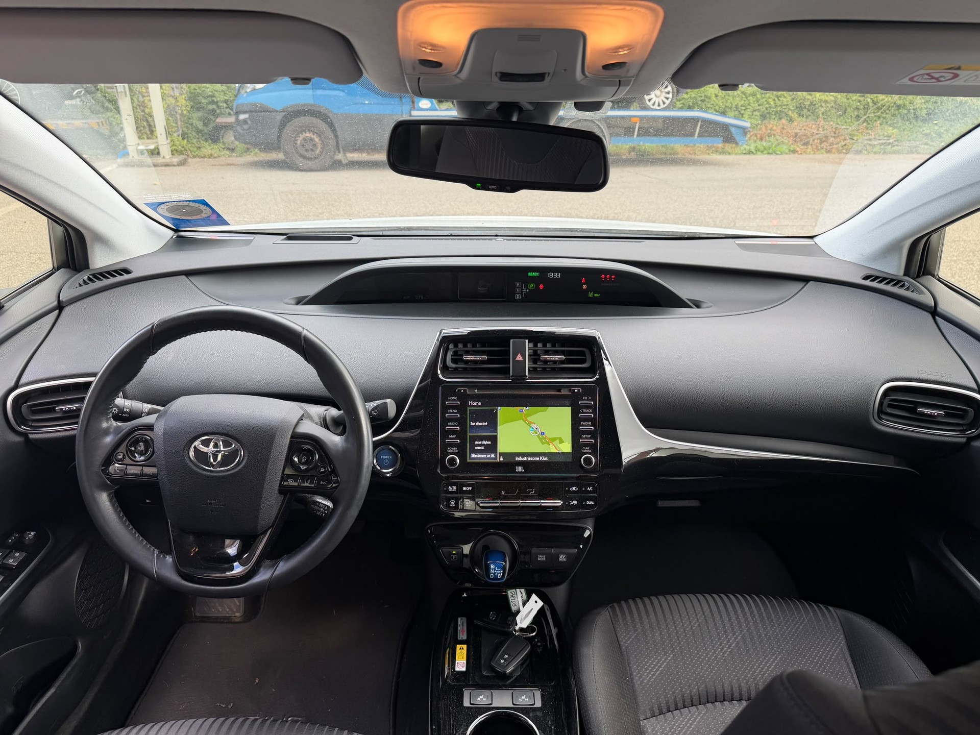 TOYOTA Prius 1.8 VVT-i HSD Comfort-image-9
