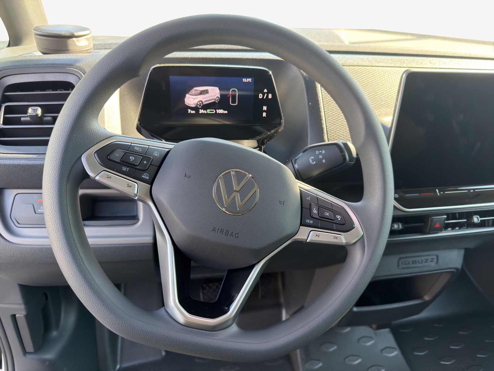 VW ID. Buzz Cargo Pro 79/84kWh 2988mm-image-9