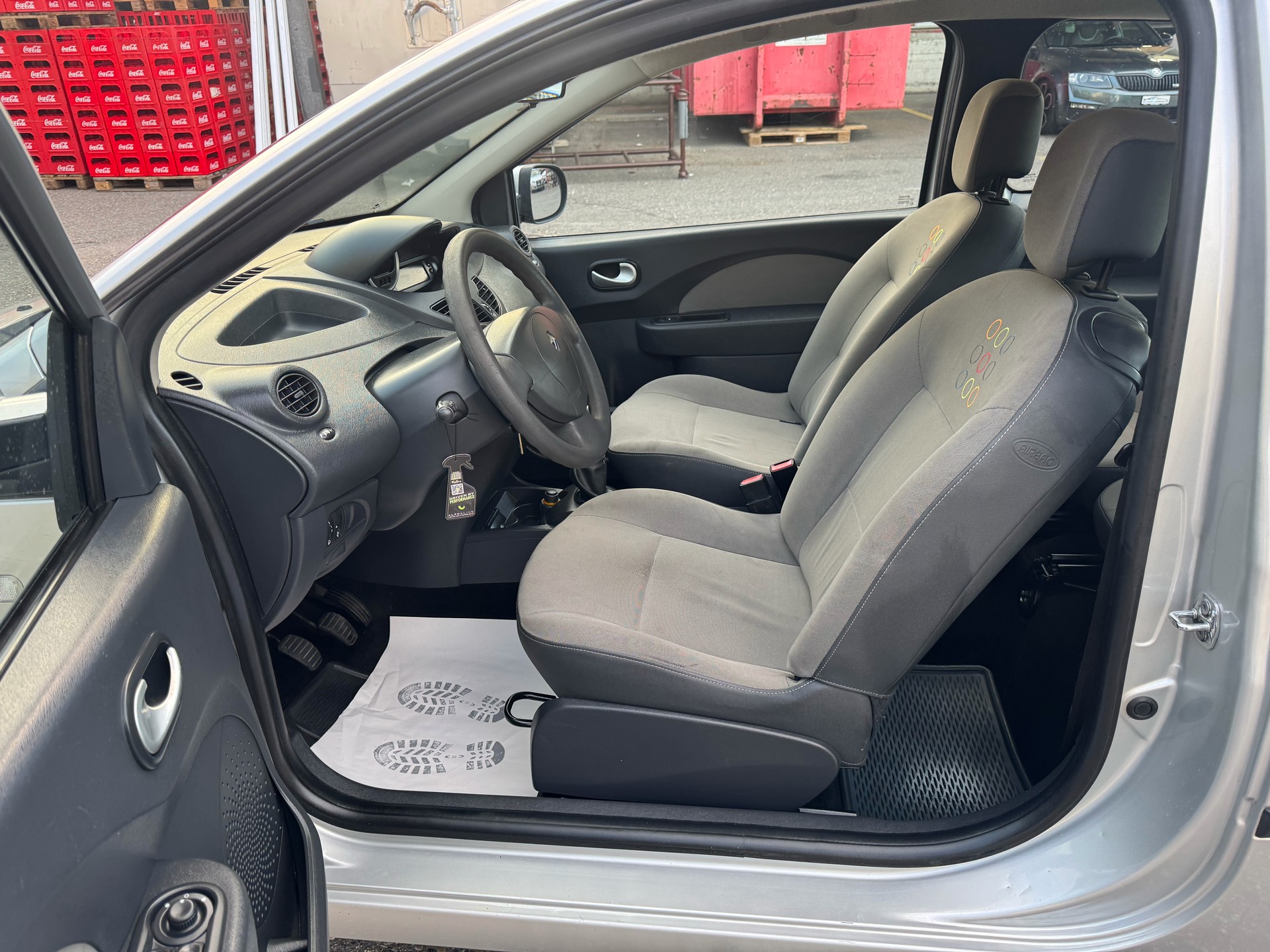 RENAULT Twingo 1.2 16V Expression-image-11