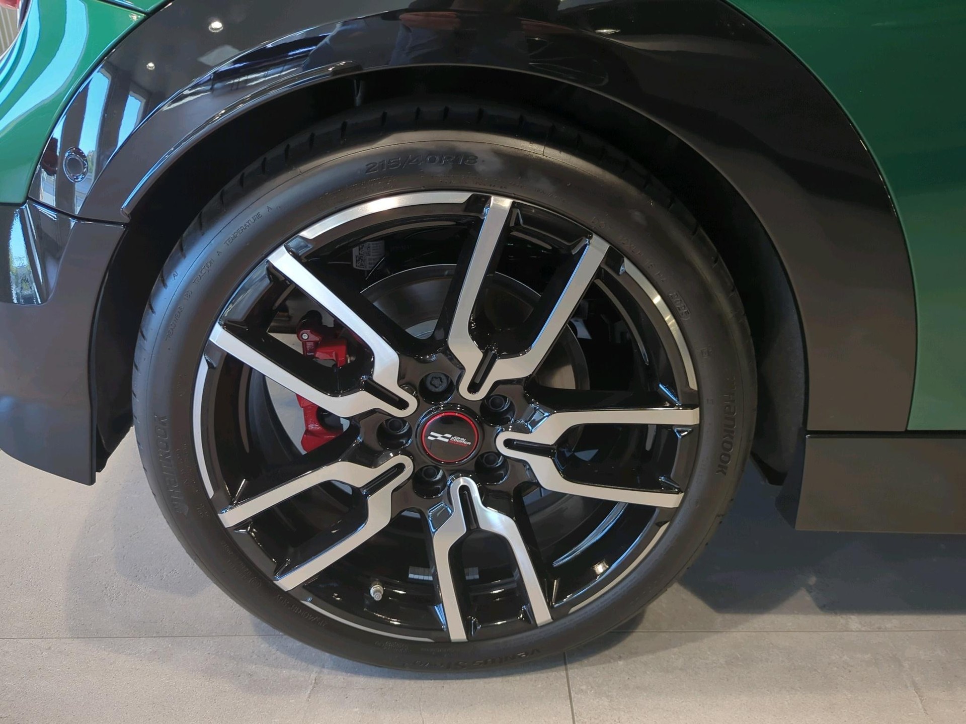 MINI John Cooper Works Cabrio-image-8