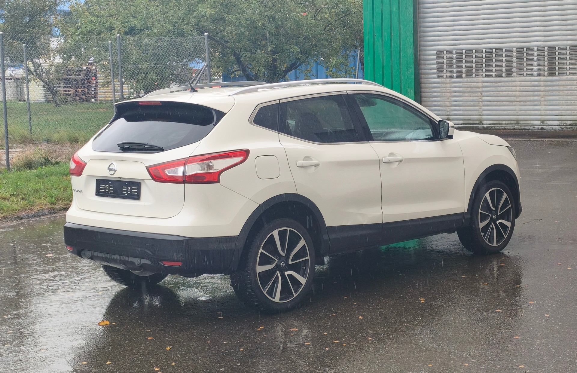 NISSAN Qashqai 1.2 DIG-T N-Connecta Xtronic CVT-image-2