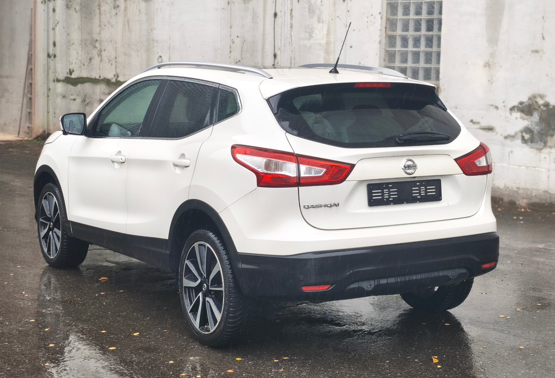 NISSAN Qashqai 1.2 DIG-T N-Connecta Xtronic CVT-image-3