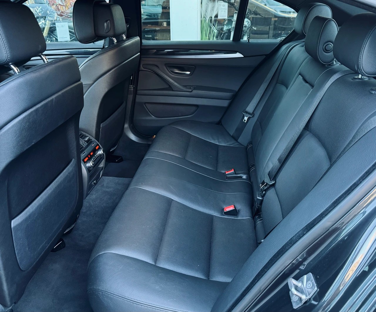 BMW-ALPINA B5 BiTurbo 4.4 V8 Switch-Tronic-image-8