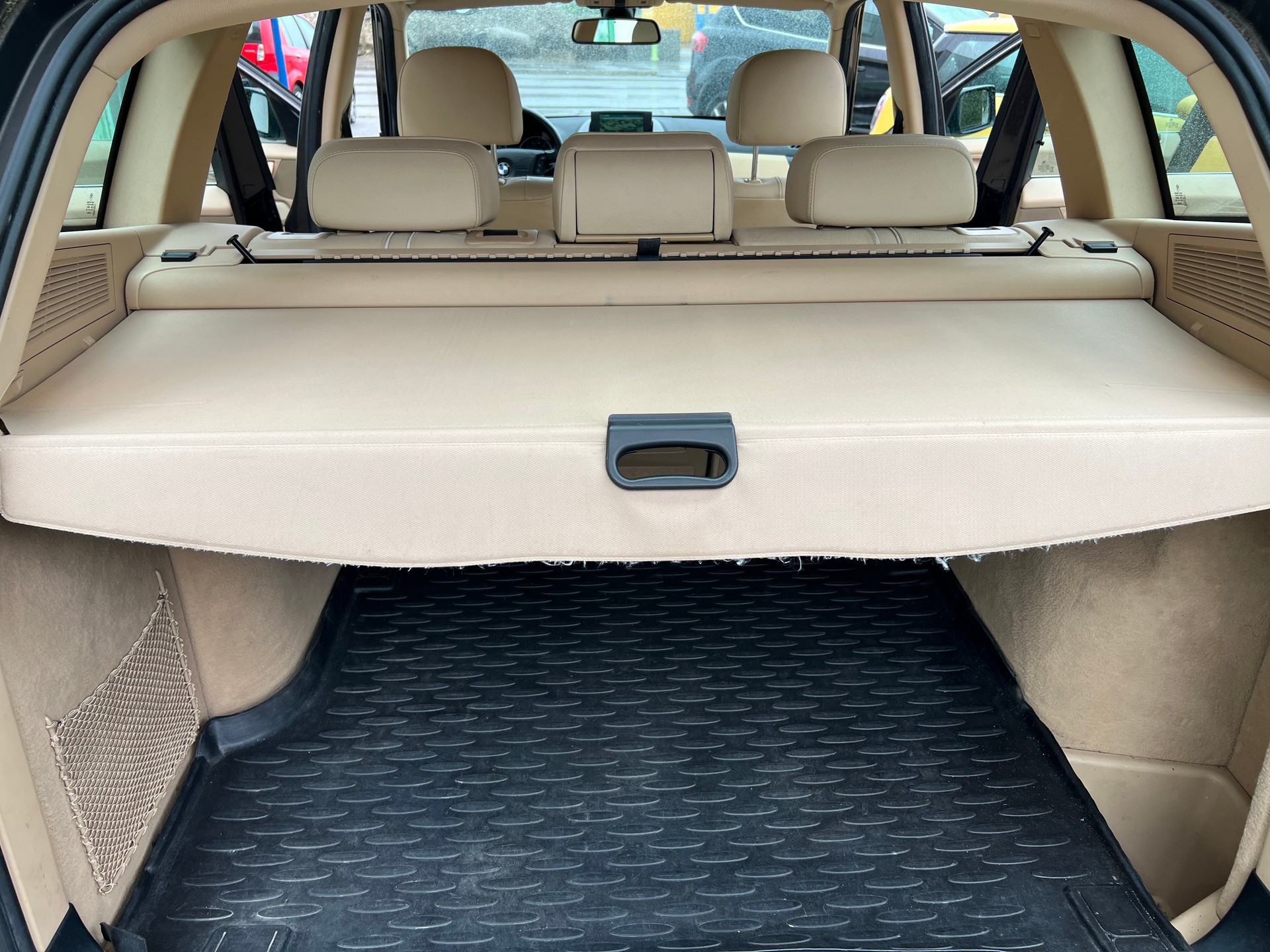 BMW X3 3.0i-image-4
