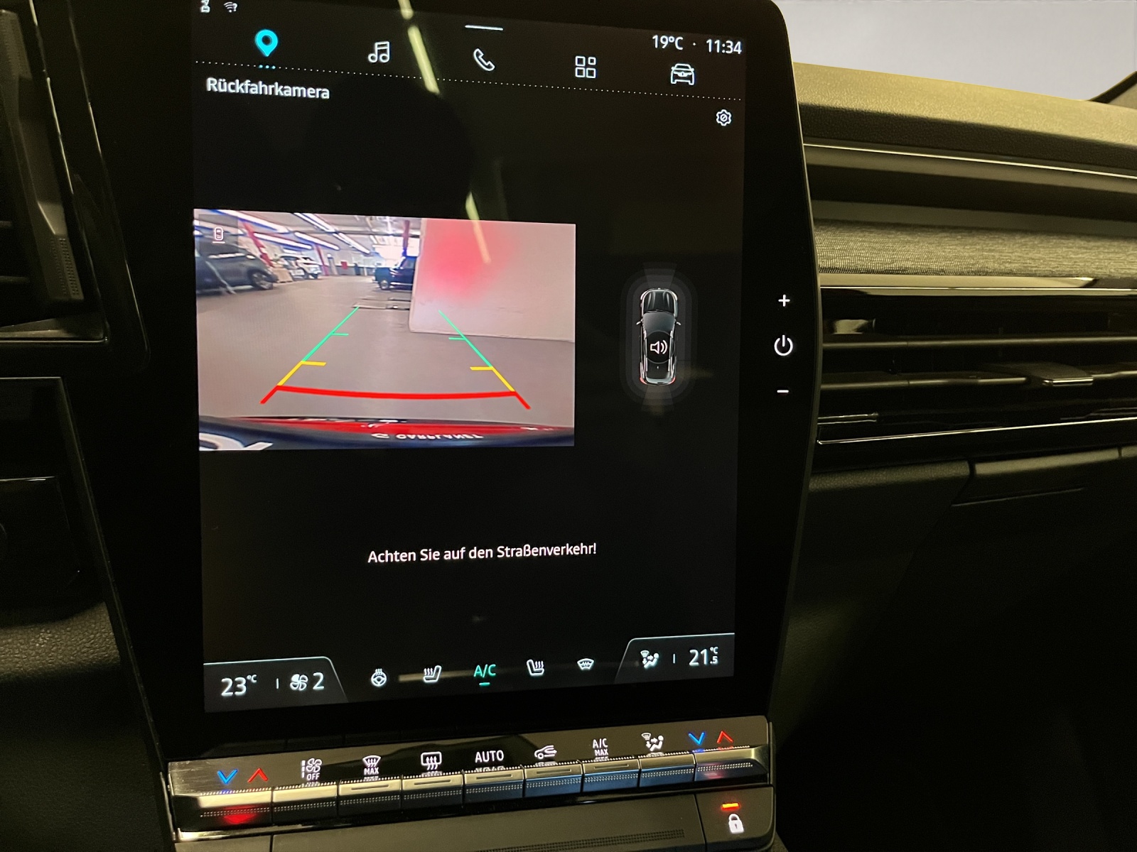 RENAULT Austral 1.2 E-Tech techno-image-10