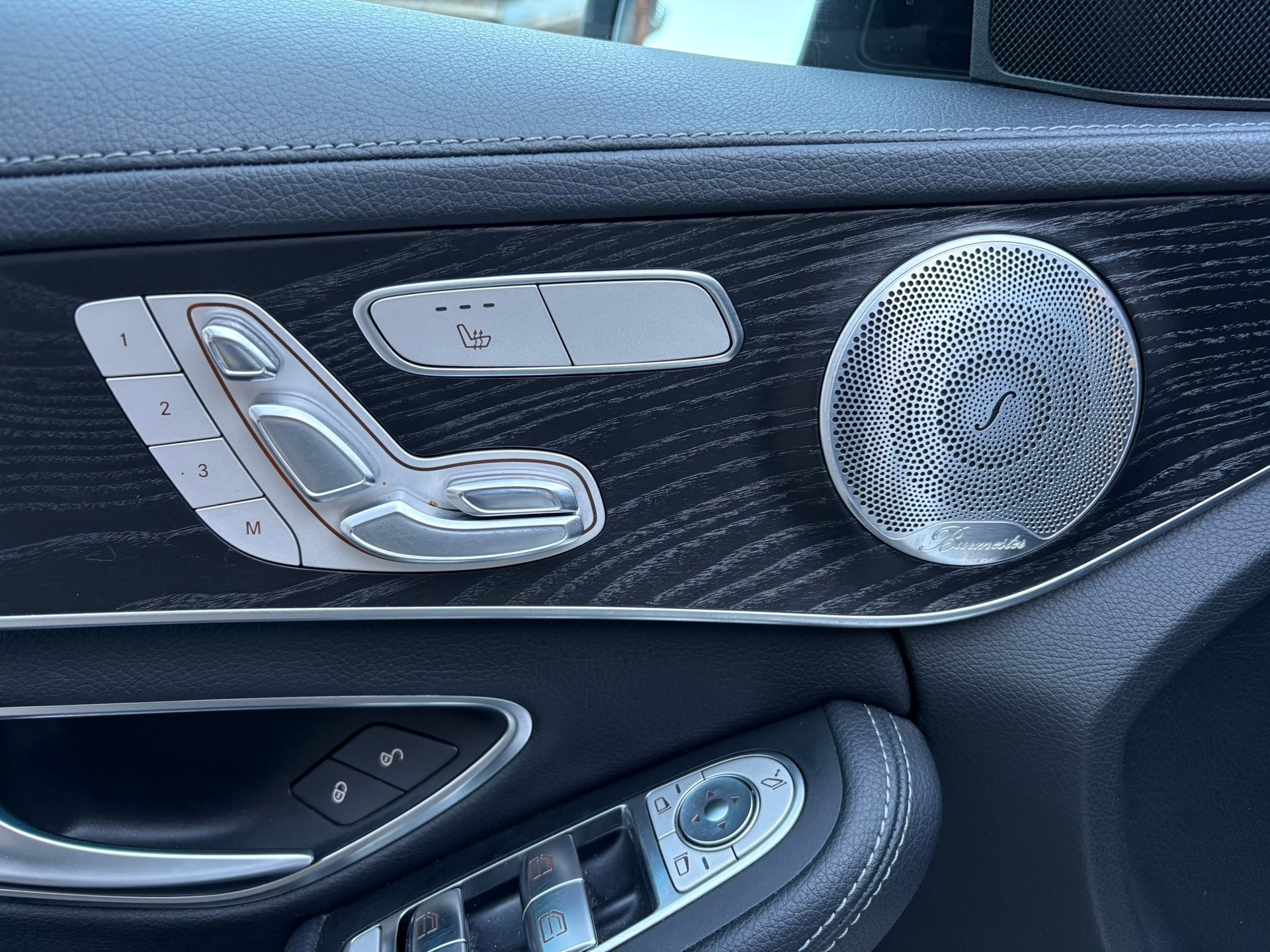MERCEDES-BENZ C 250 BlueTEC AMG Line 4M-image-11
