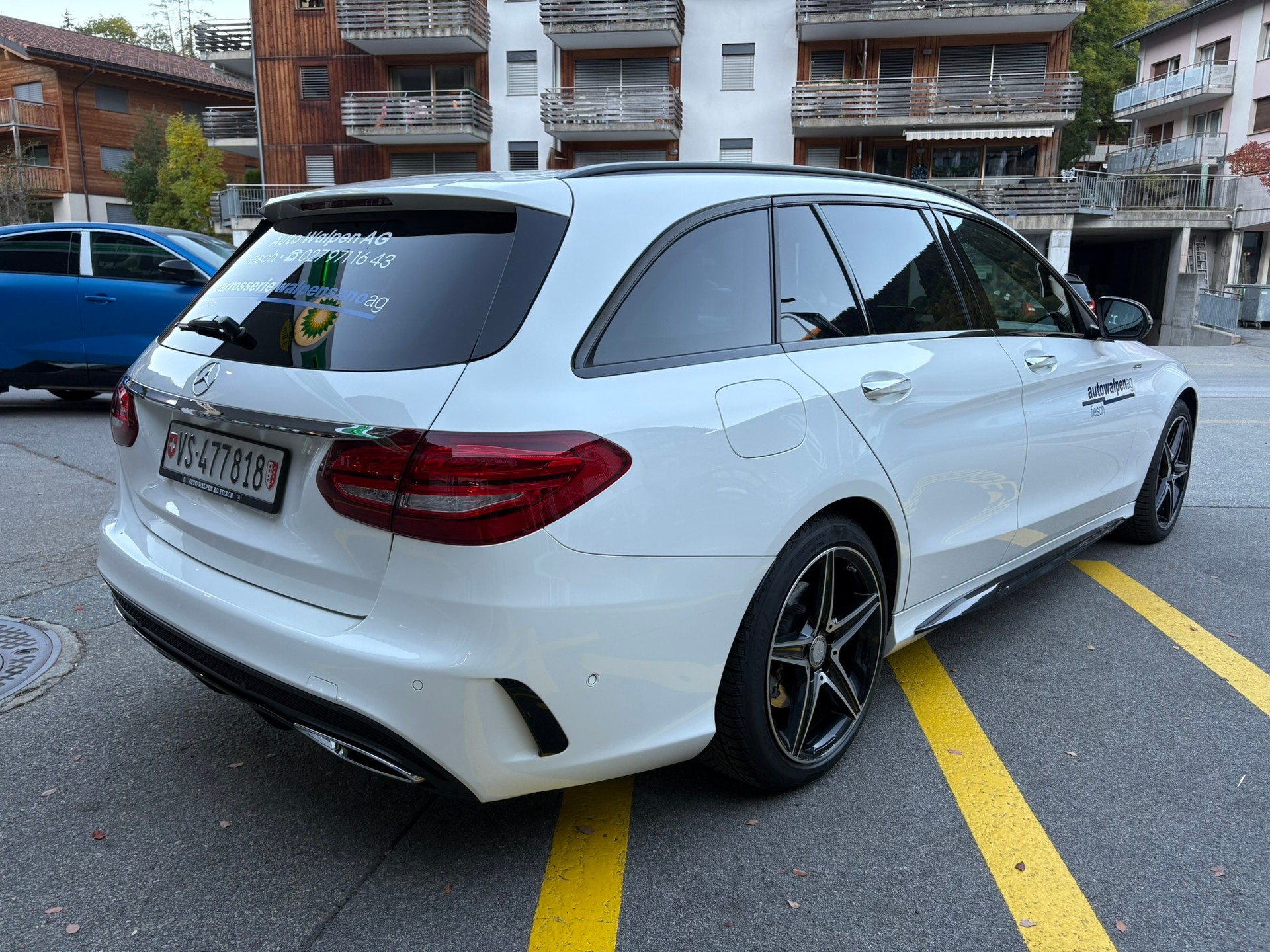 MERCEDES-BENZ C 250 BlueTEC AMG Line 4M-image-4