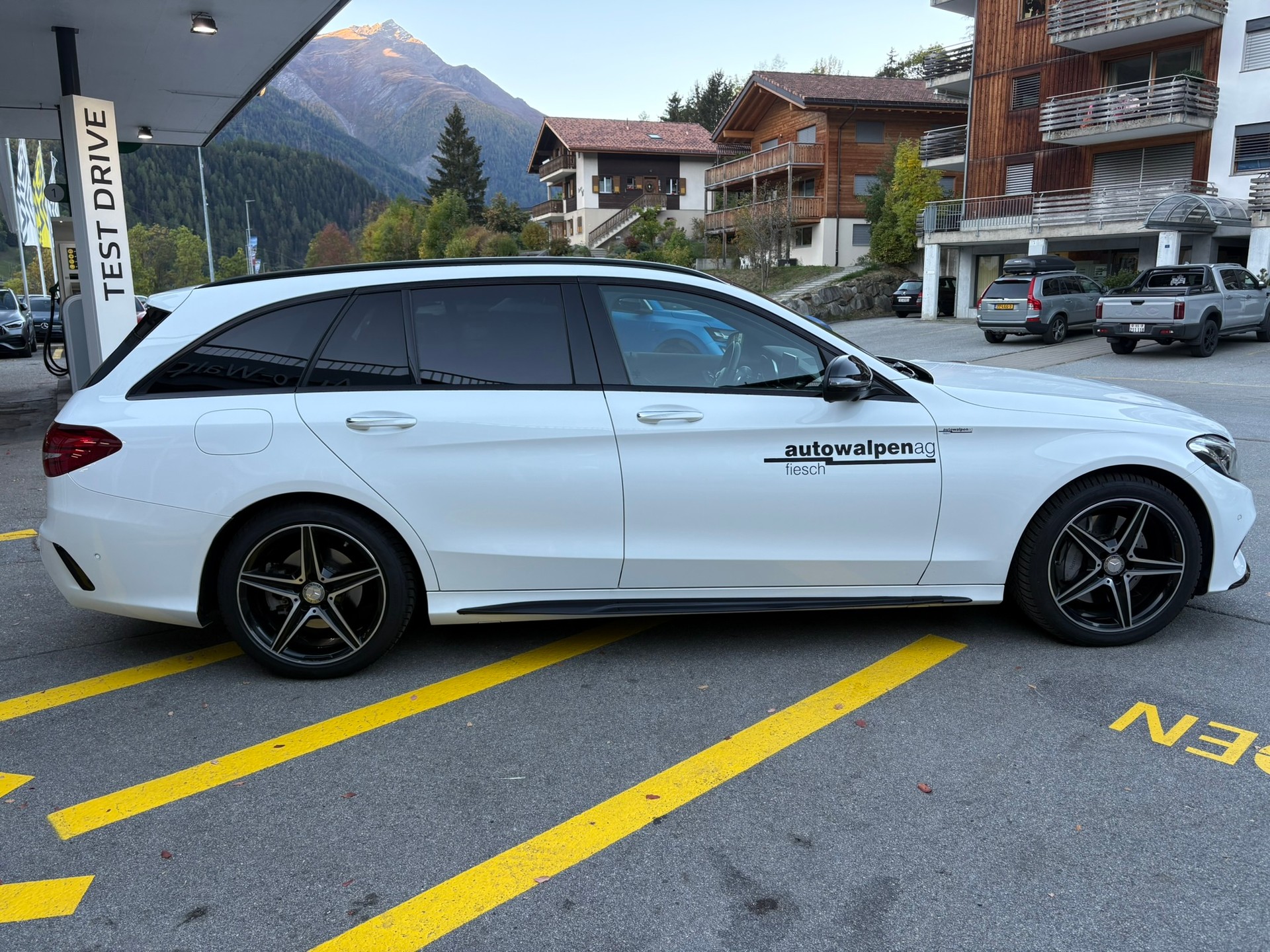 MERCEDES-BENZ C 250 BlueTEC AMG Line 4M-image-3
