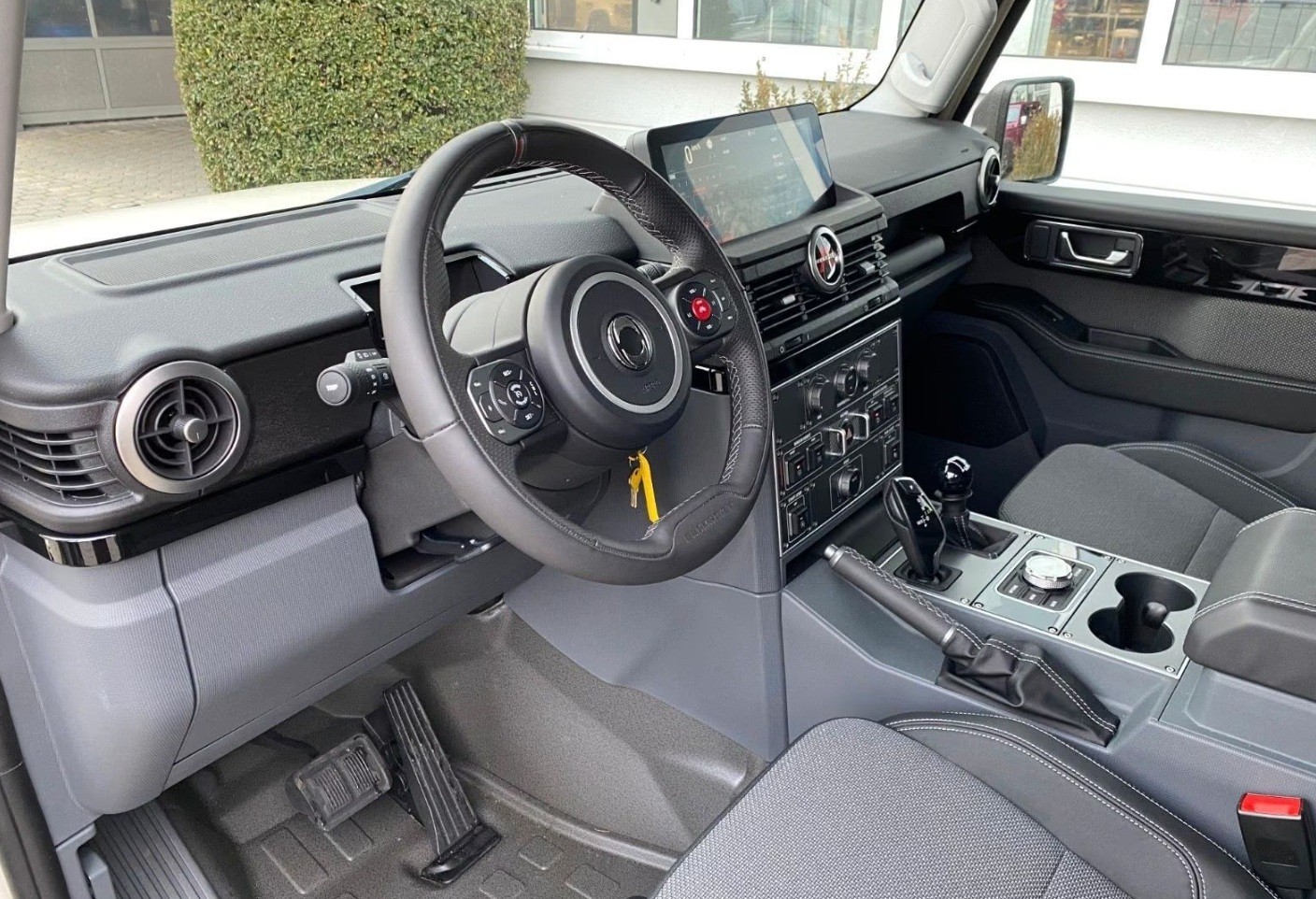 INEOS Grenadier 3.0 Utility Wagon 5-Sitz-image-6