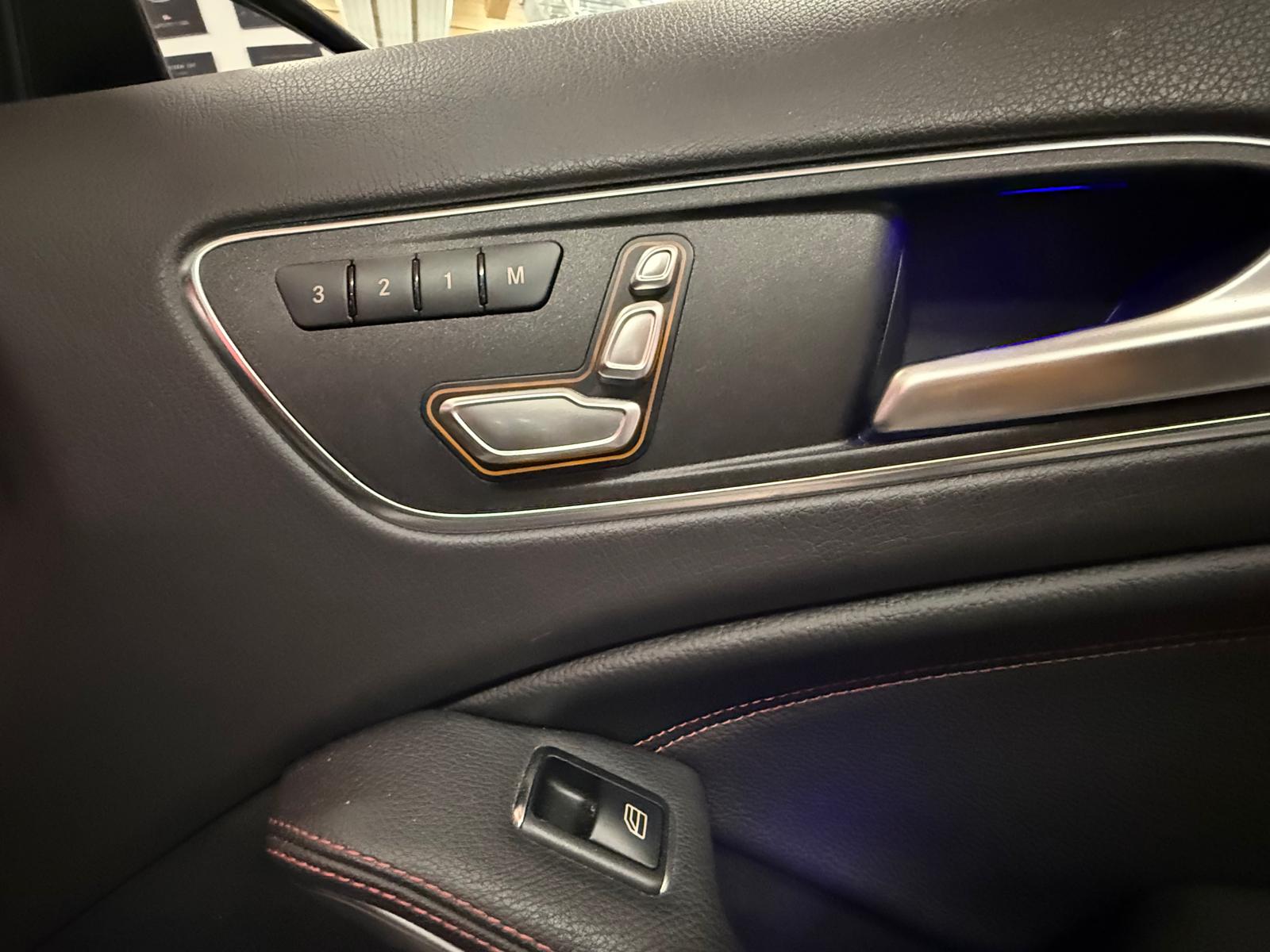 MERCEDES-BENZ A 250 AMG Line 4Matic 7G-DCT-image-14