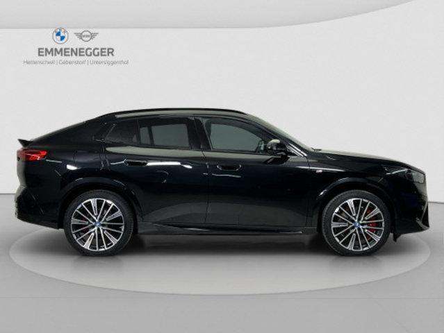 BMW iX2 U10 30 xDrive-image-5