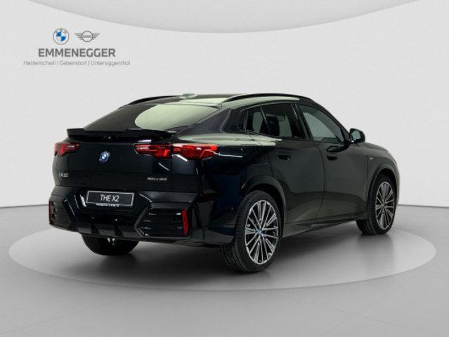 BMW iX2 U10 30 xDrive-image-4