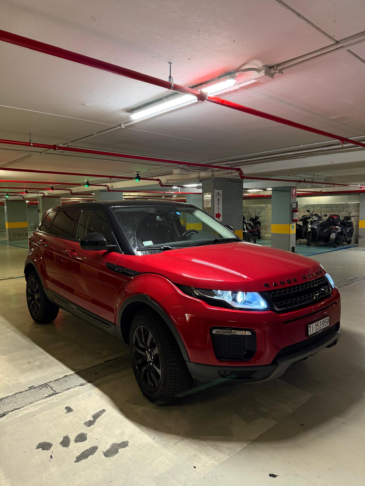 LAND ROVER 2.0 TD4 SE-image-4