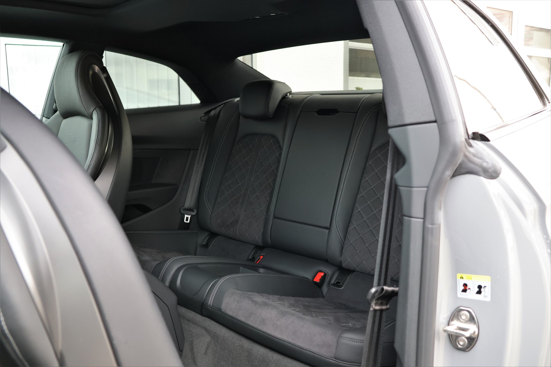 AUDI RS5 Coupé 2.9 TFSI quattro tiptronic (CH) *NardoGrey*-image-14