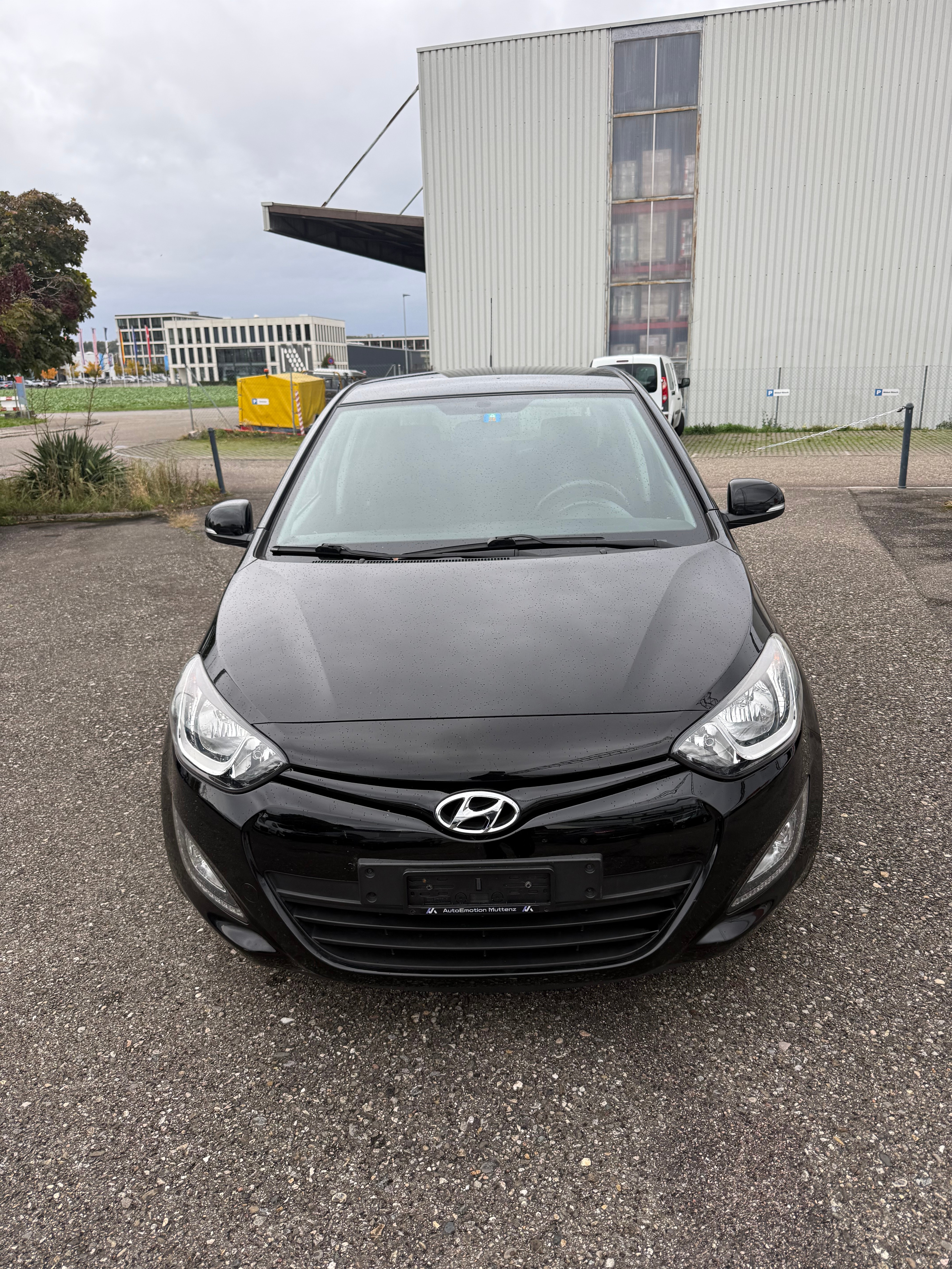 Car photo