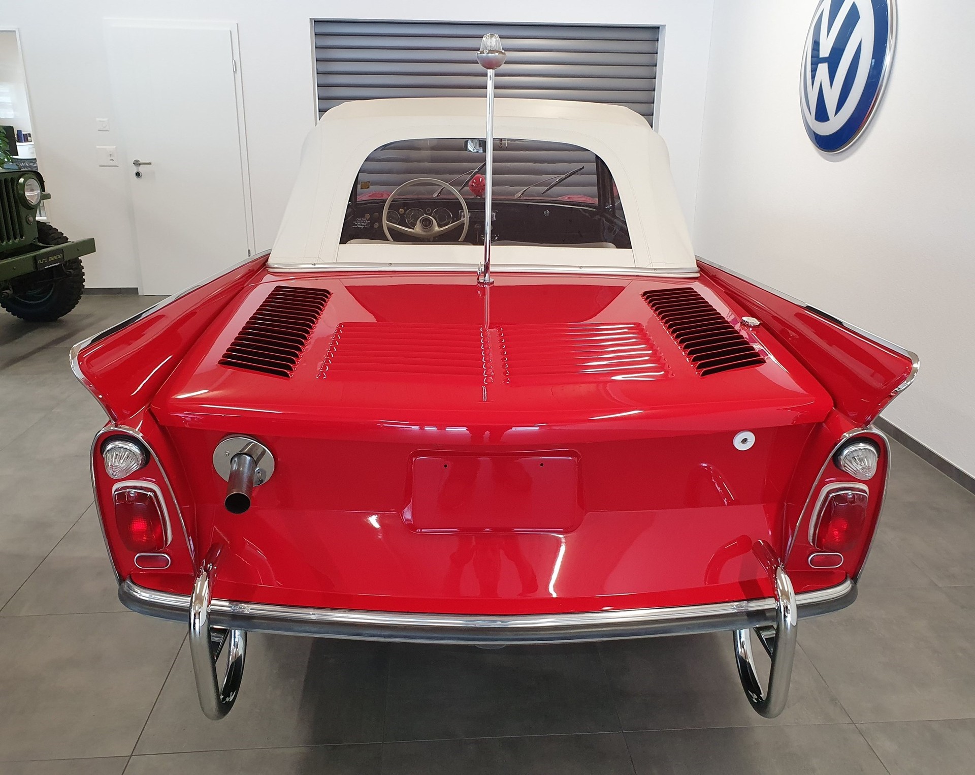 AMPHICAR 770-image-2