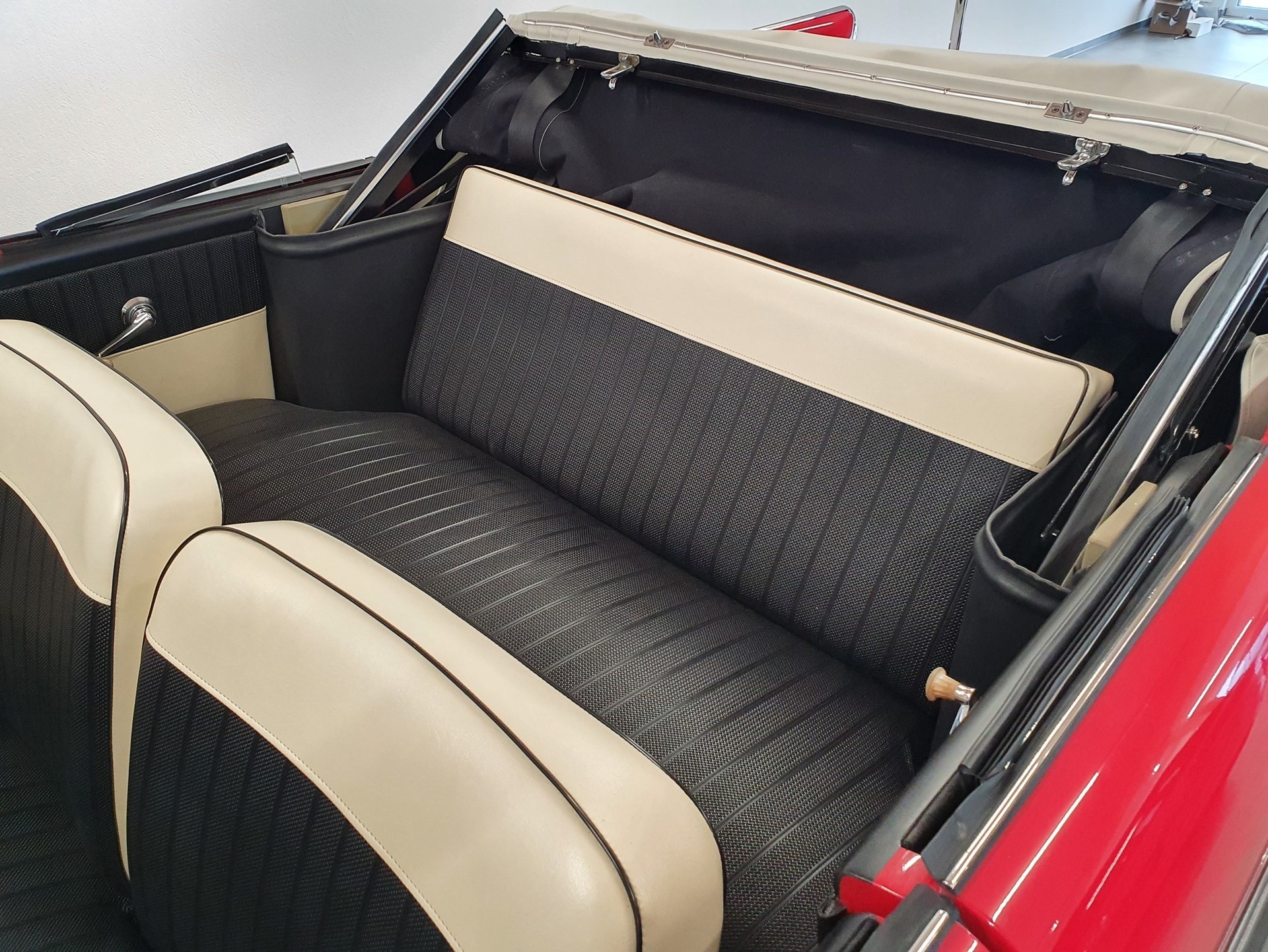 AMPHICAR 770-image-8