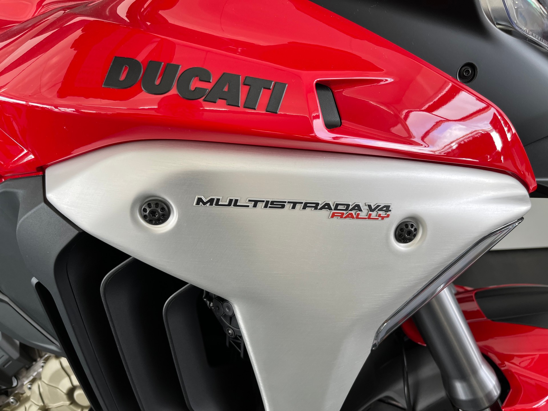 DUCATI Multistrada V4 Rally Radar-image-1