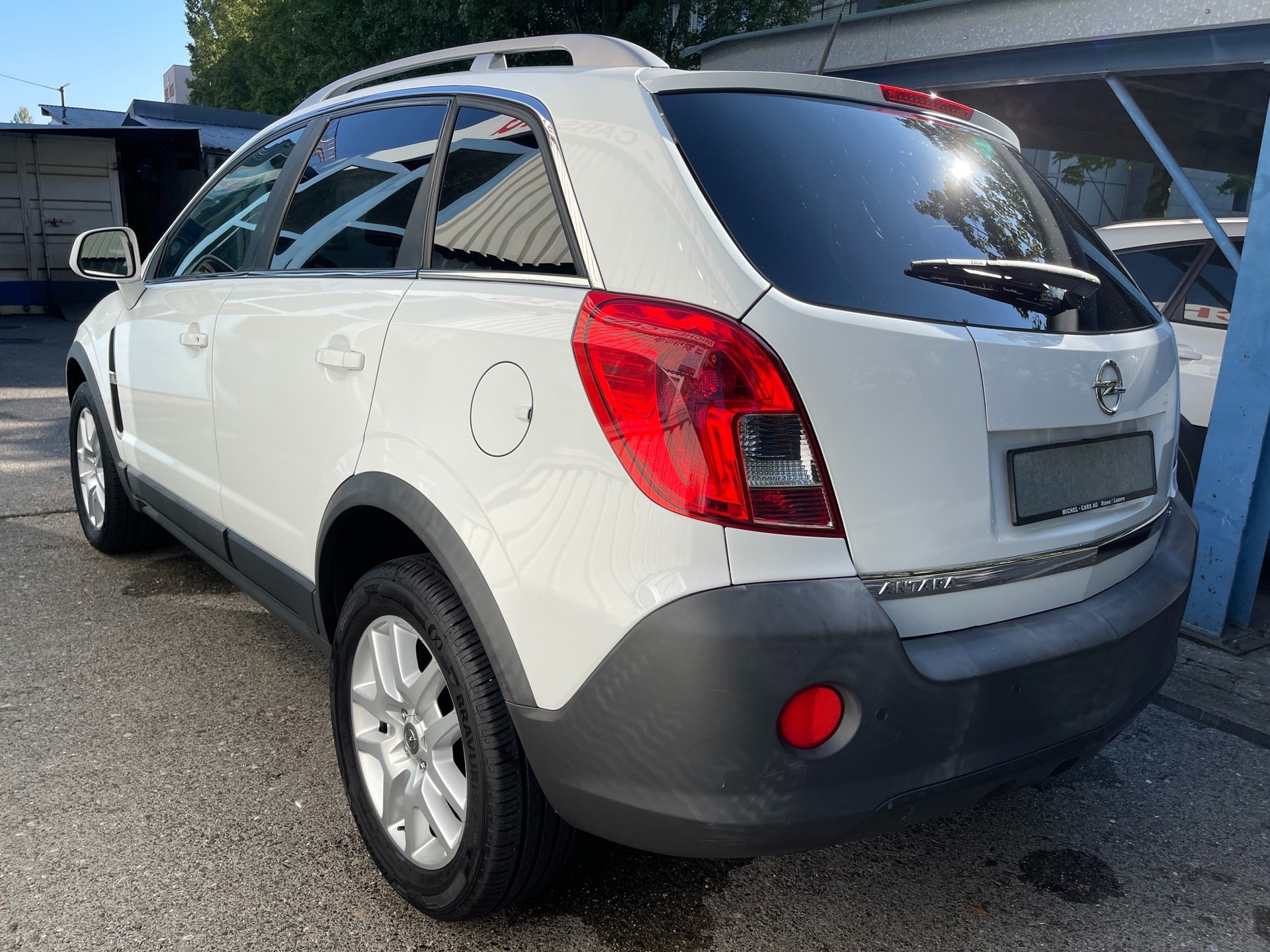 OPEL Antara 2.4 Enjoy 4WD-image-3