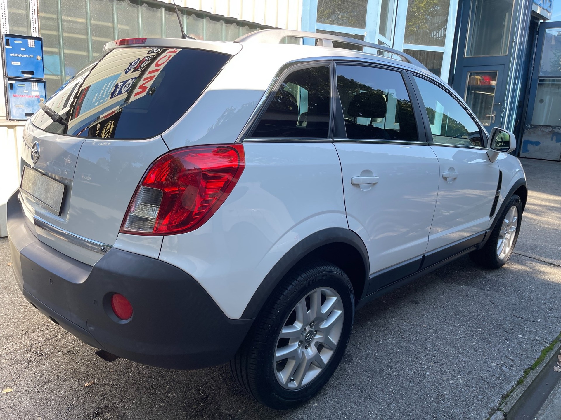 OPEL Antara 2.4 Enjoy 4WD-image-2
