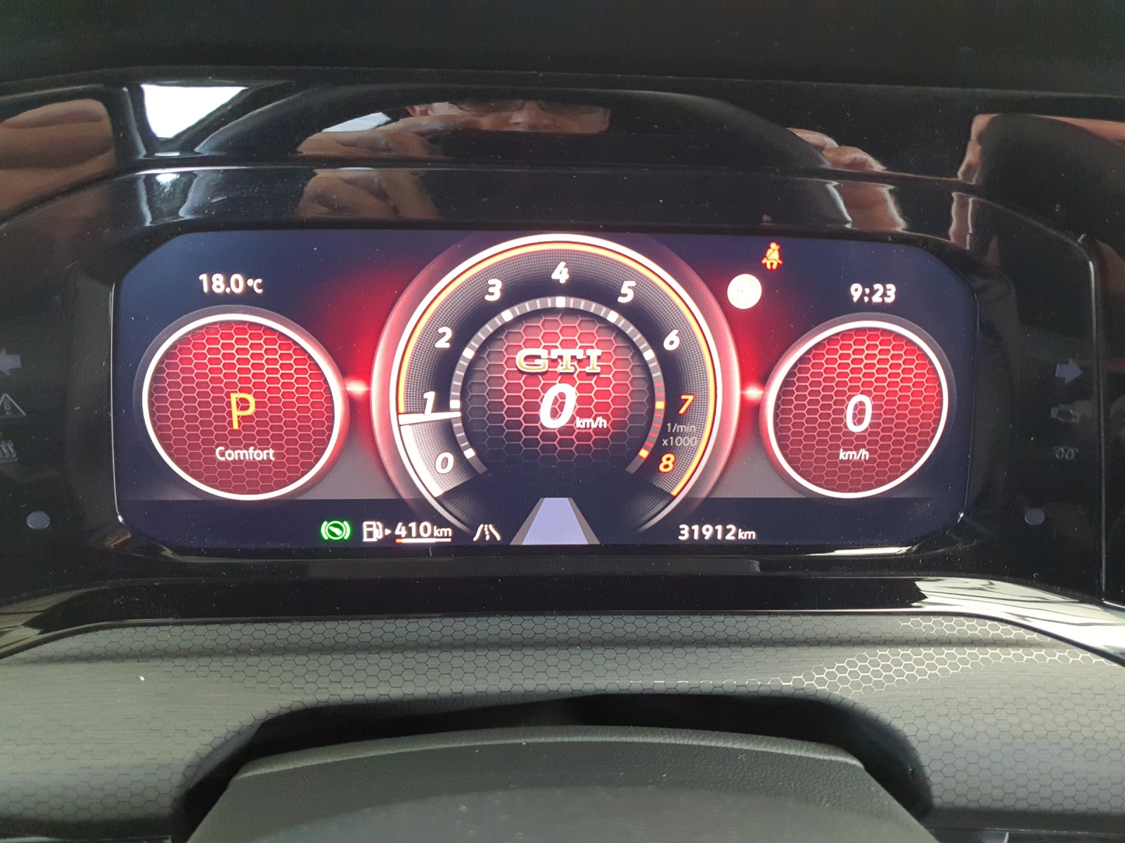 VW Golf 2.0 TSI GTI Clubsport DSG mit Winterräder-image-14