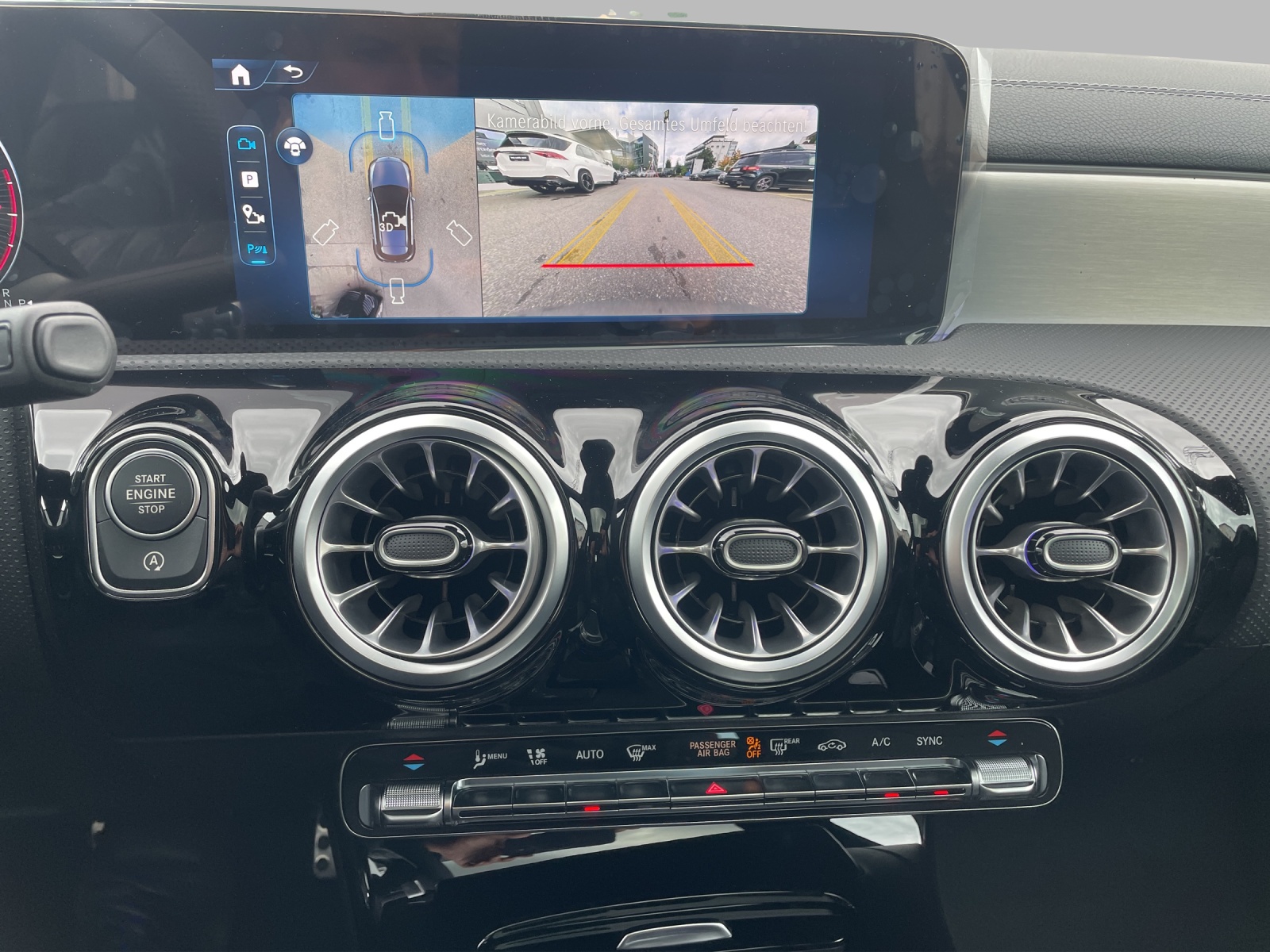 MERCEDES-BENZ A 220 4Matic 8G-DCT-image-14